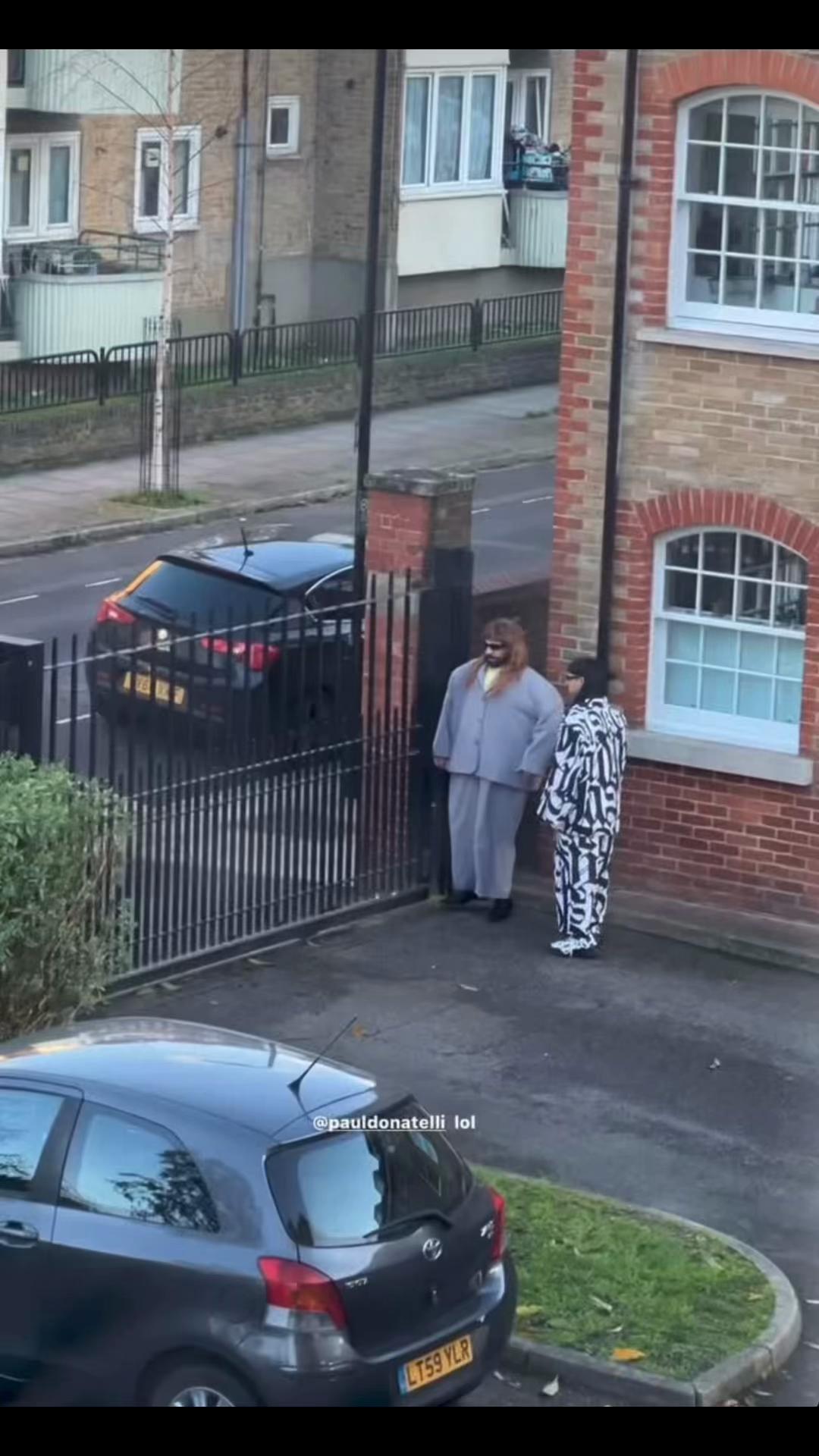 @🛴👽Oliver treeིྀ👽🛴