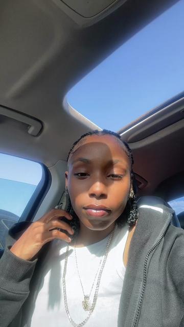 @Niyahhh👩🏾&zwj;❤️&zwj;💋&zwj;👩🏽