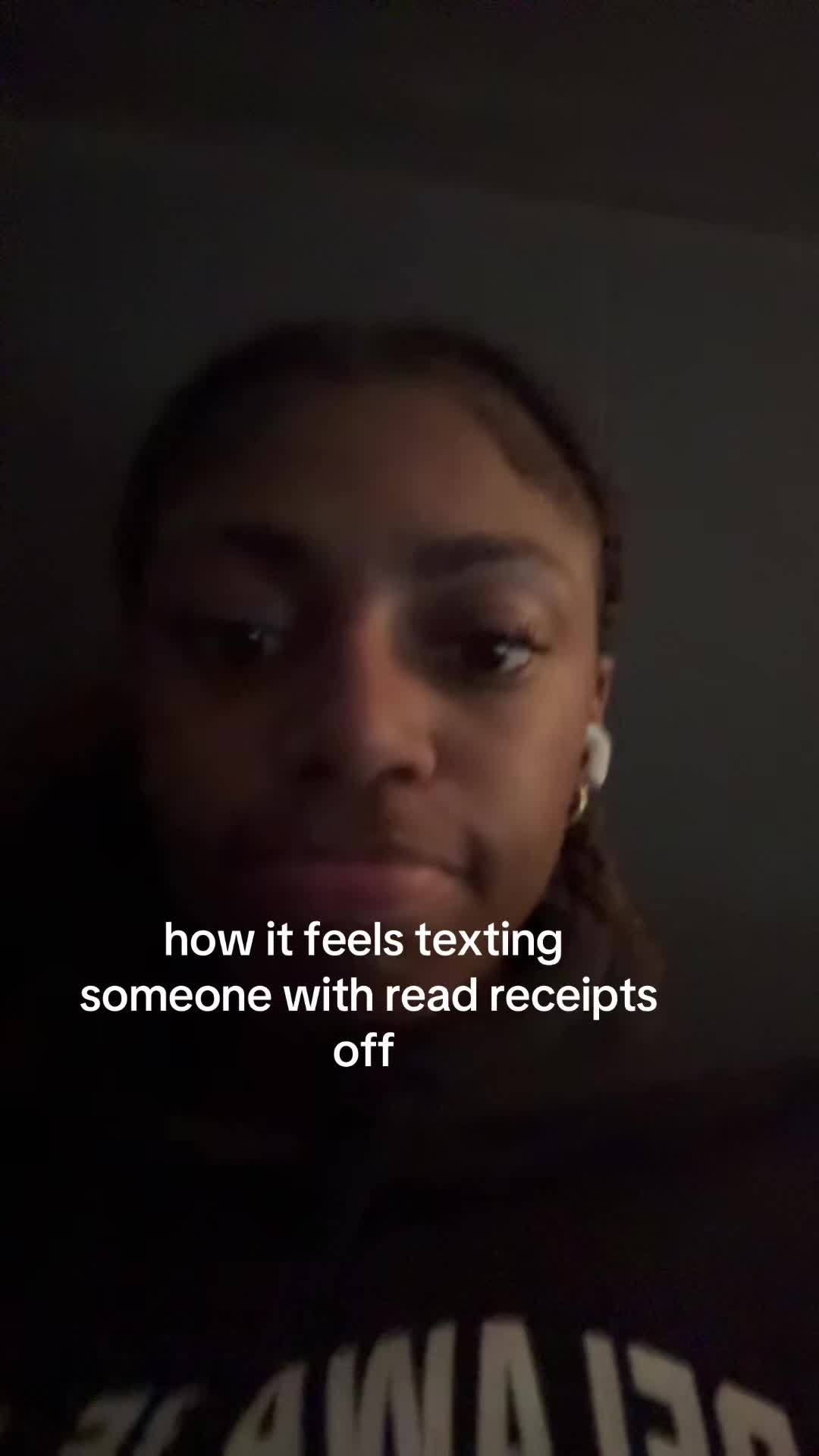 @shaniya ᥫ᭡.