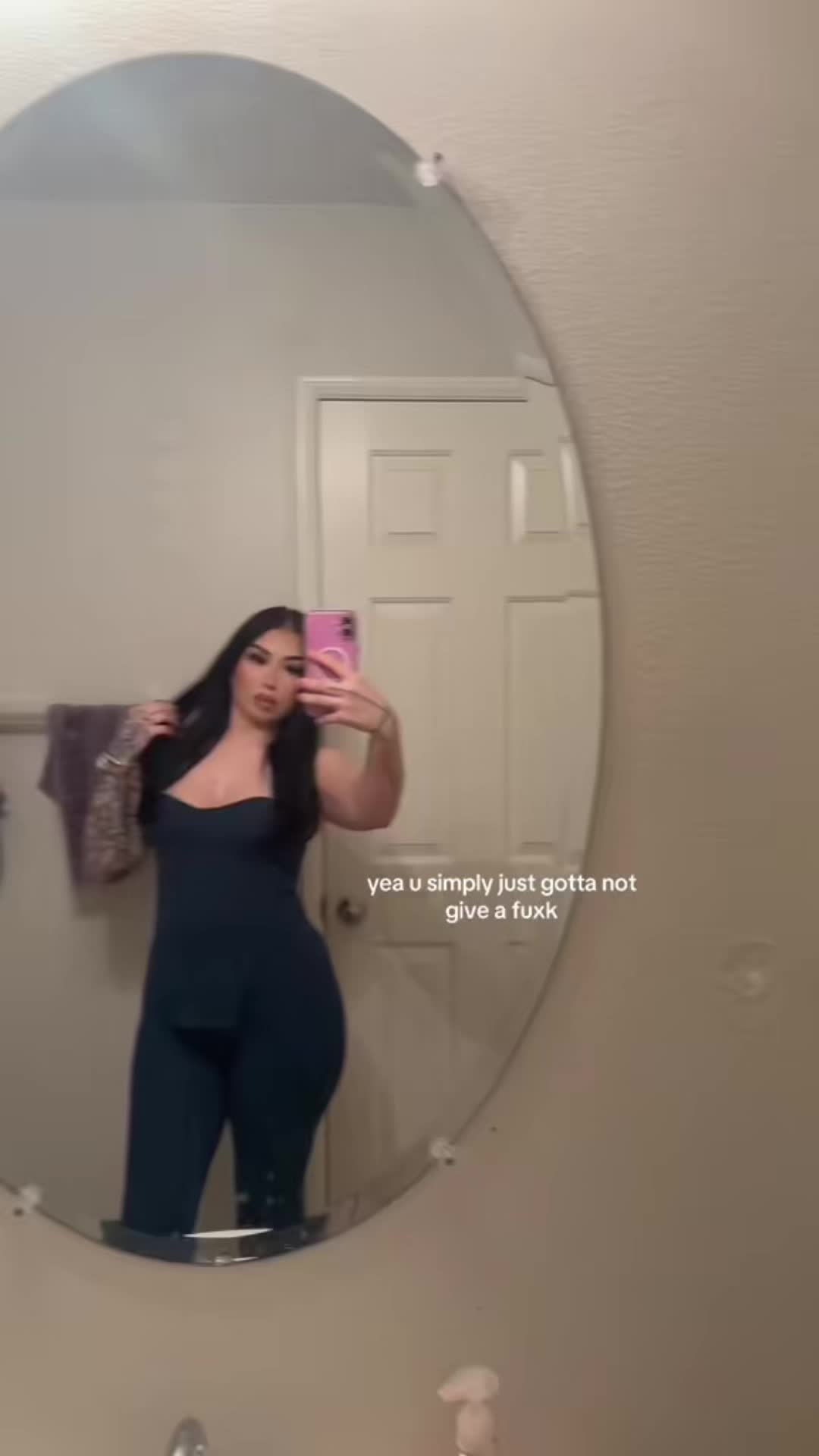 @♕