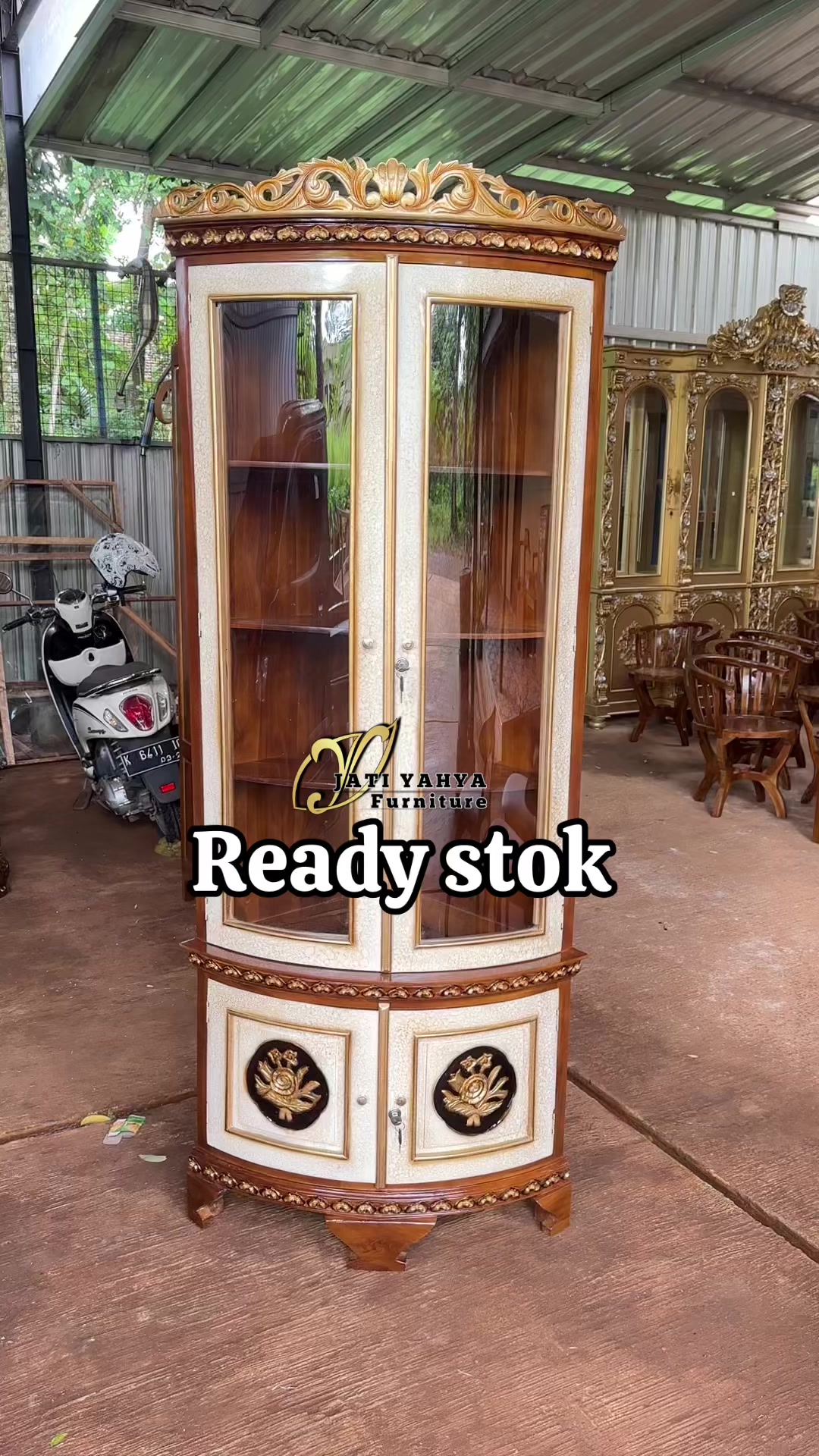 @Jati Yahya Furniture