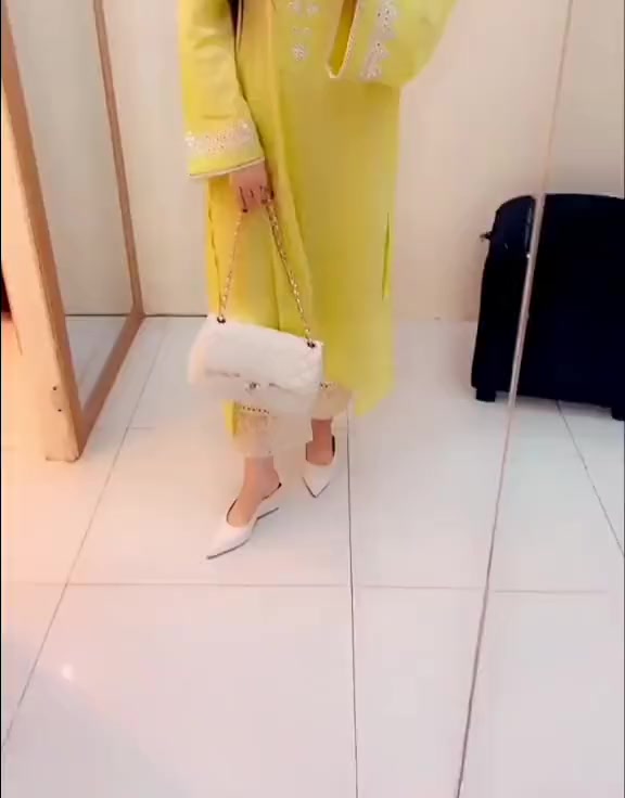 @Cute pathani
