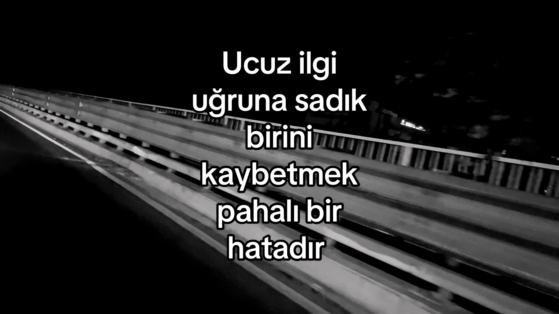 @𝑬ᥫ᭡.
