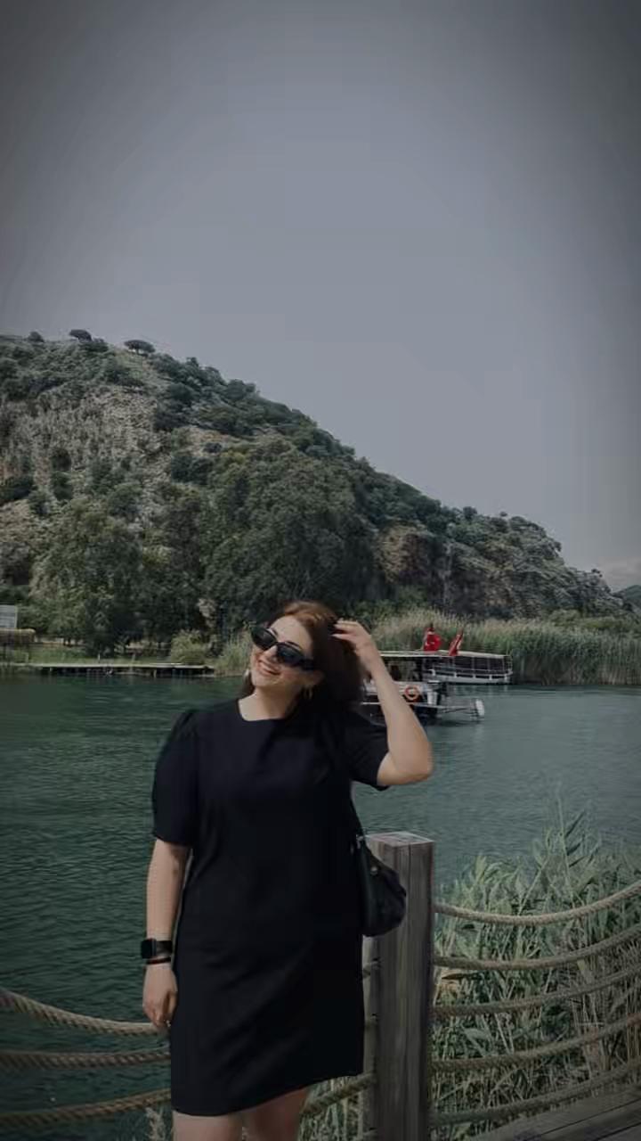 @ebraryzr