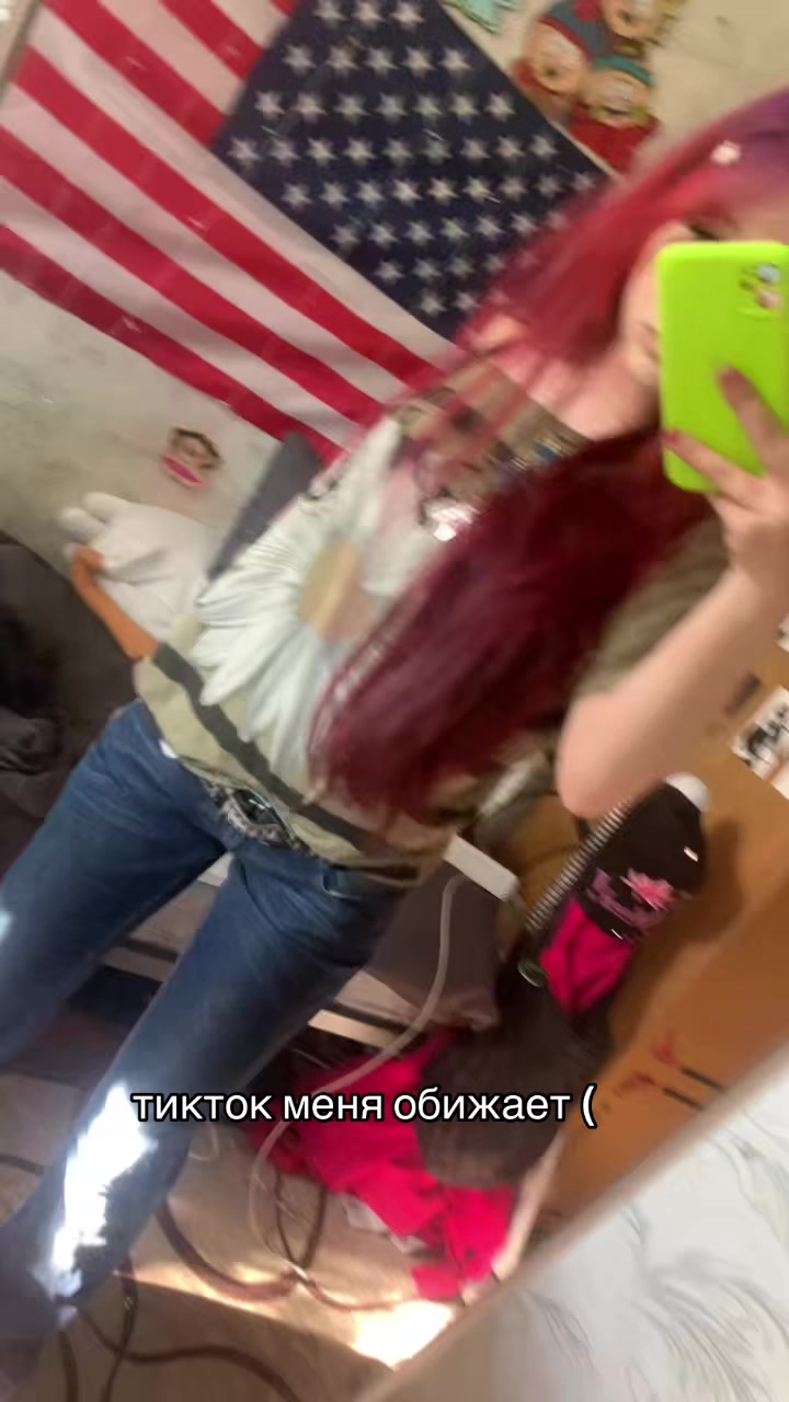 @🦴🧟♀️🧟♀️🦴