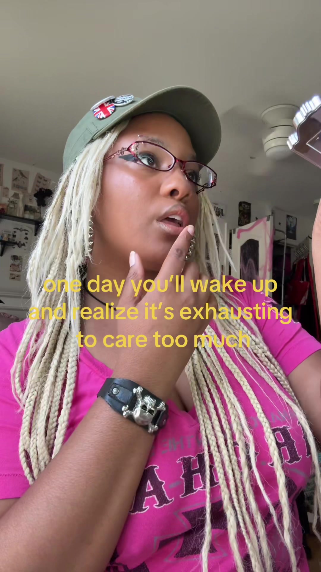 @kells₊‧⁺⋆🧟♀️