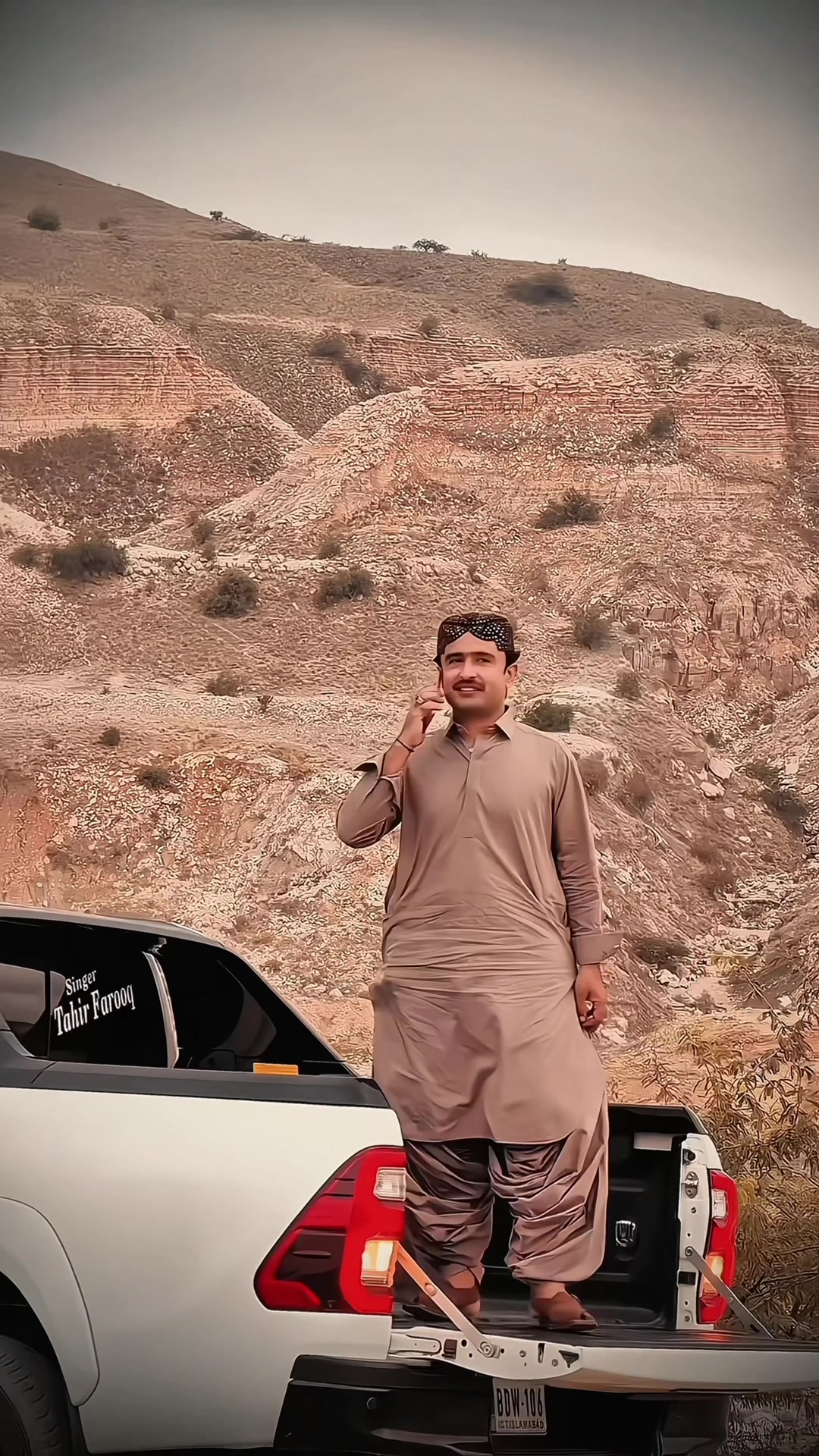@Singer Tahir Farooq