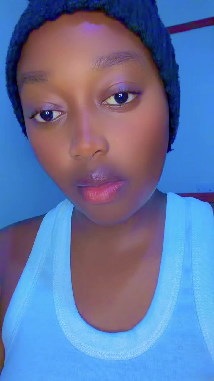 @it's_dee