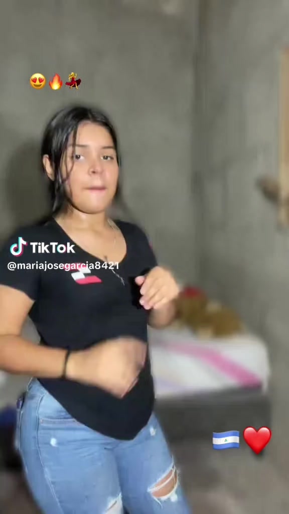 @tú morenito 505๐ฌ๐น