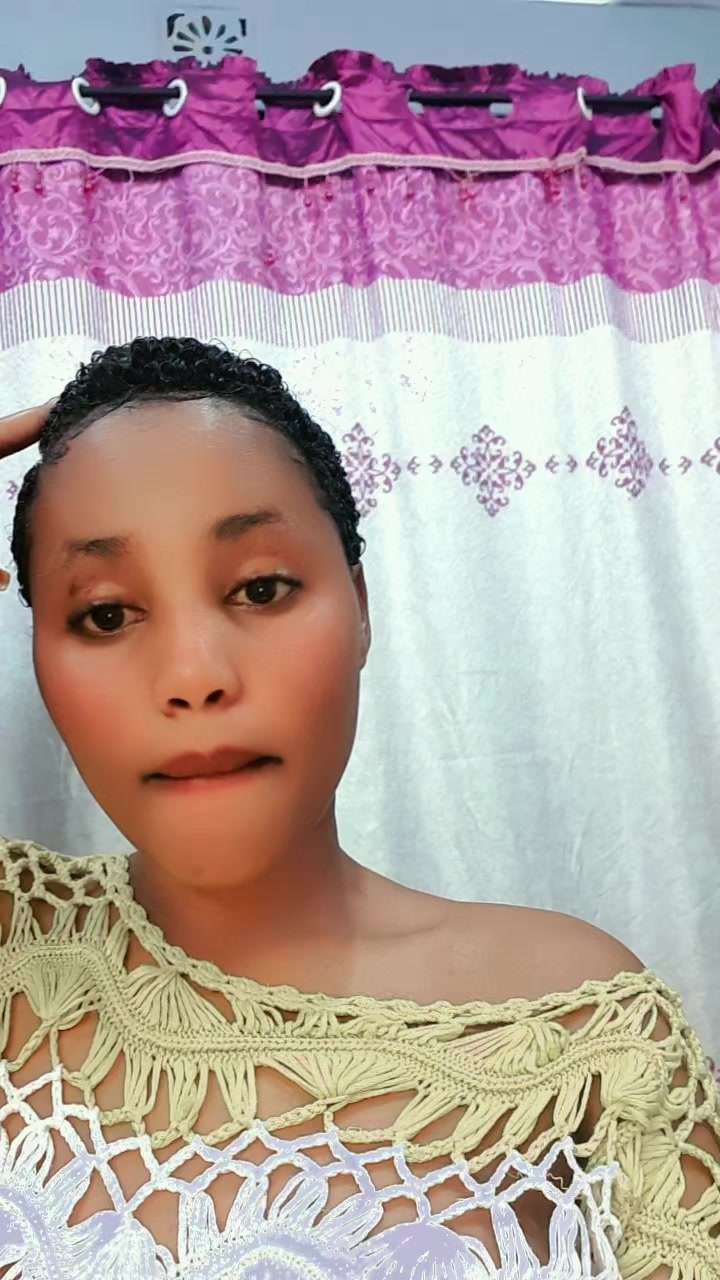 @Reginah cosmetics💫