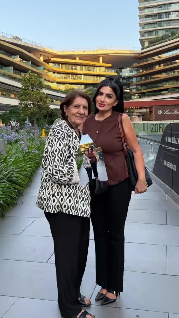 @Ayşenur Duran