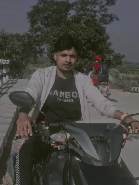 @🚩YADAV SAHAƁ 🥰🥰