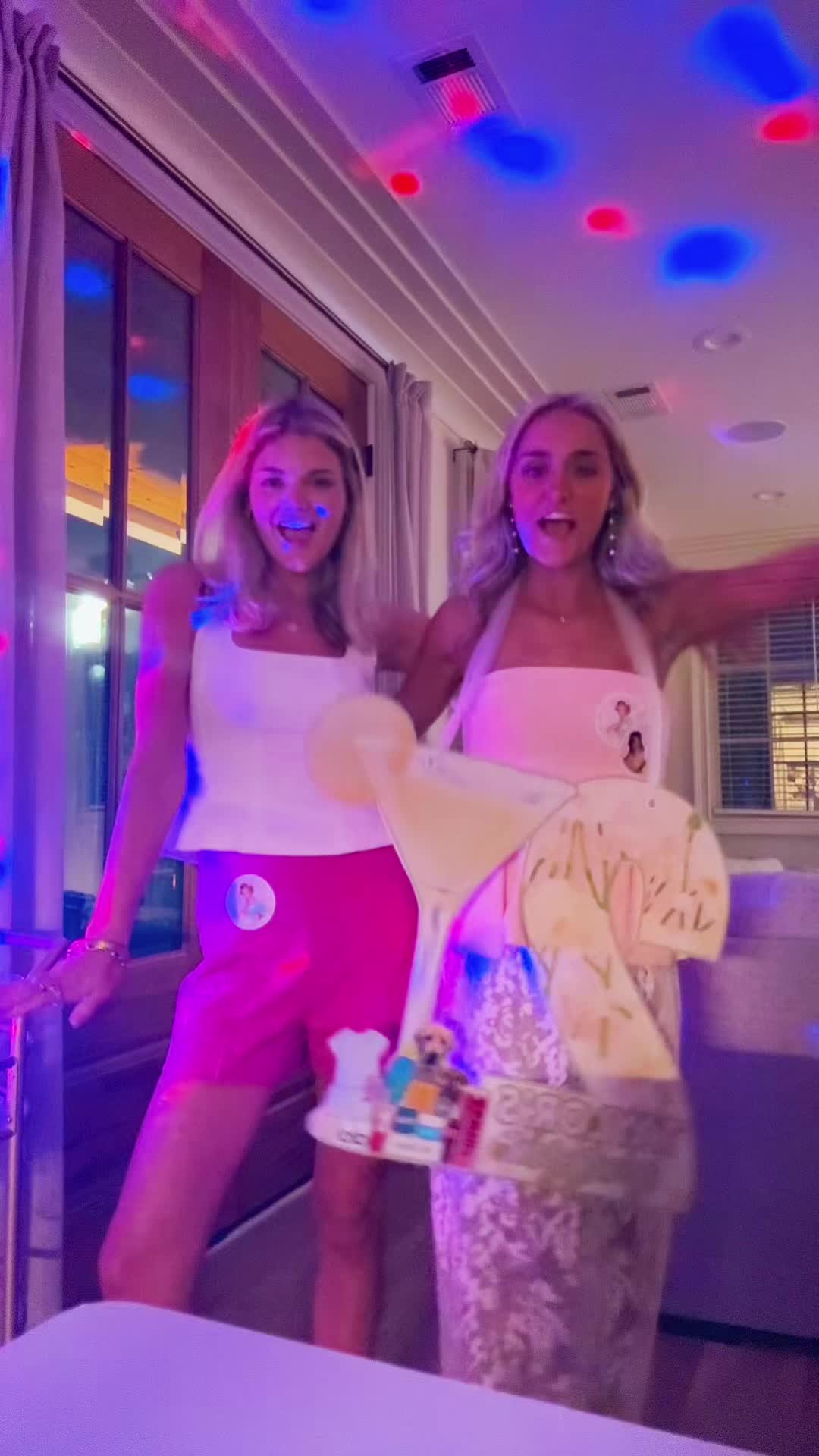 @MK