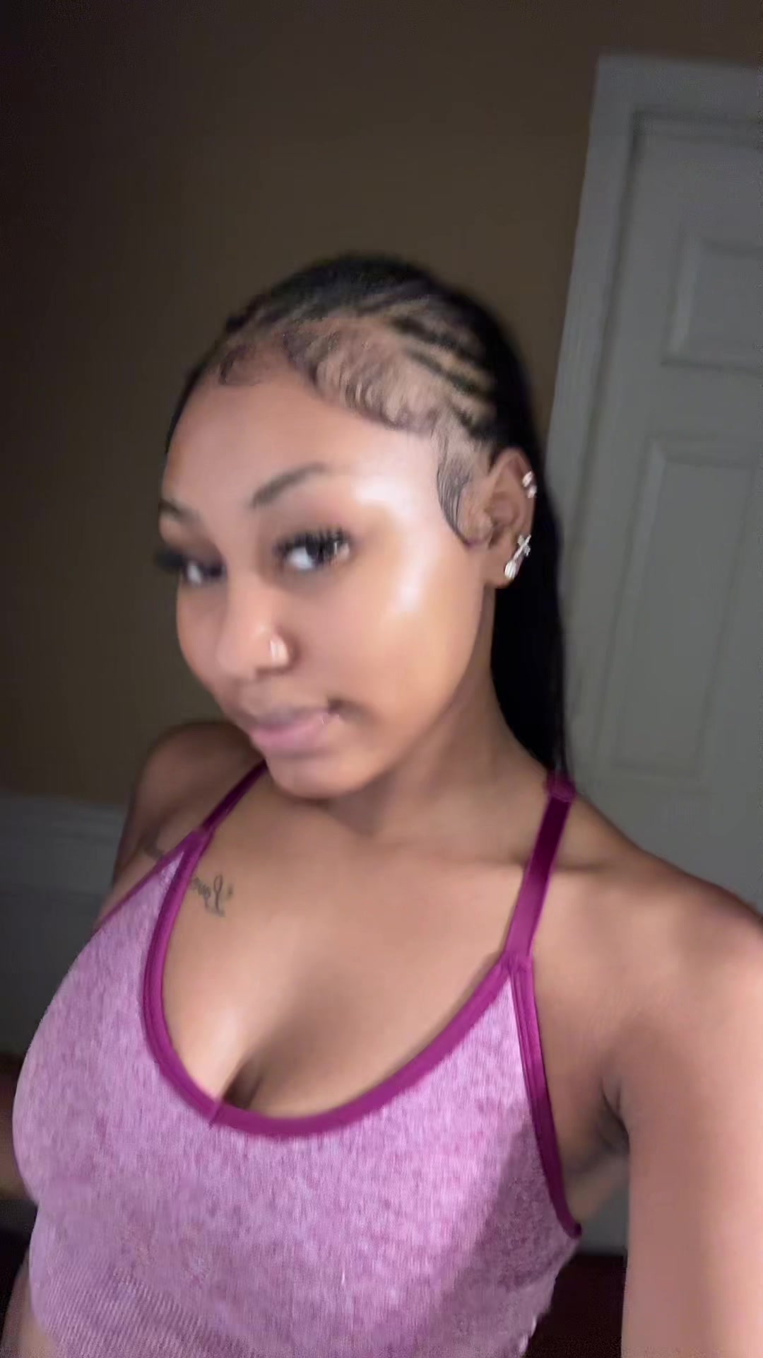 @Zari K