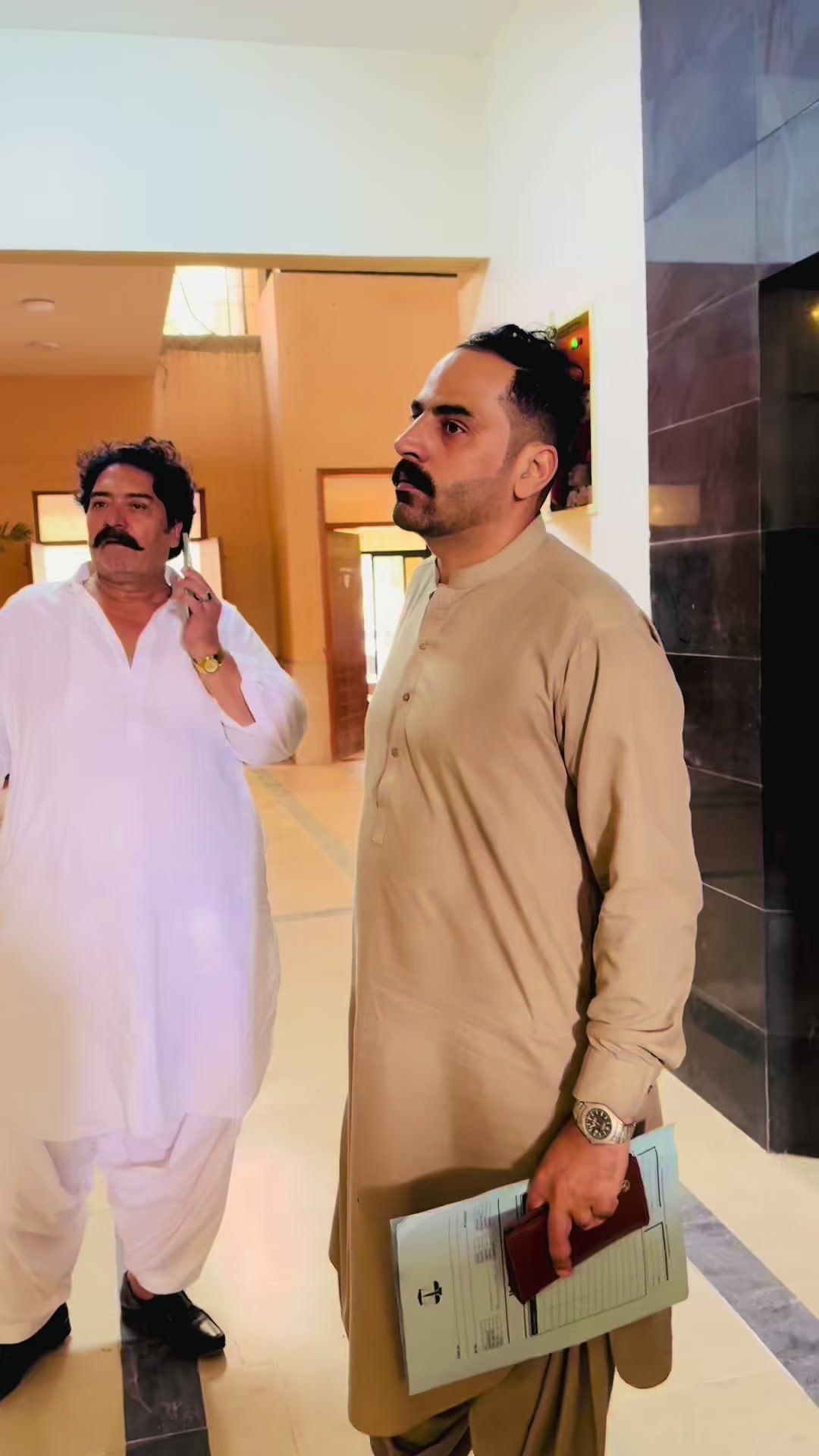 @Waseem Lashari