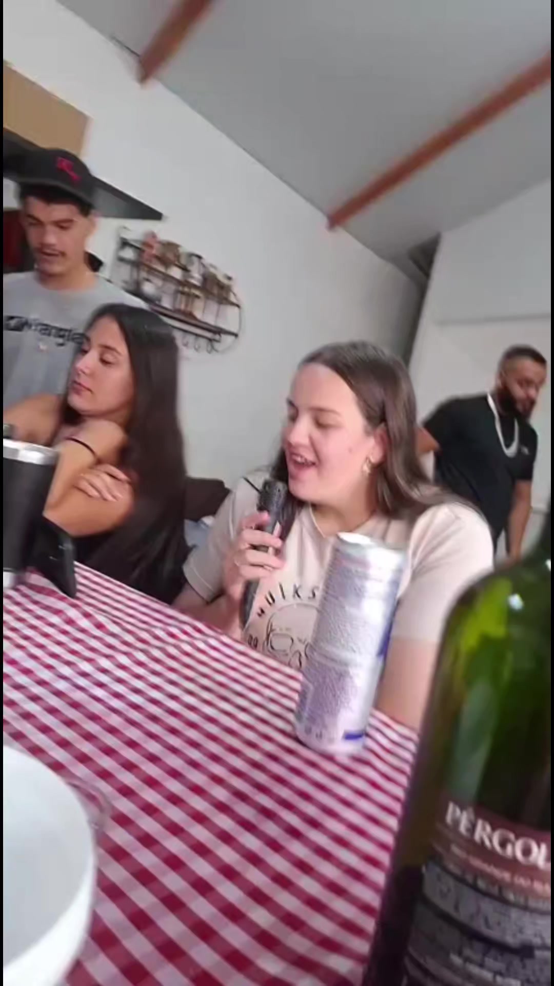 @Daniela Alexandrino
