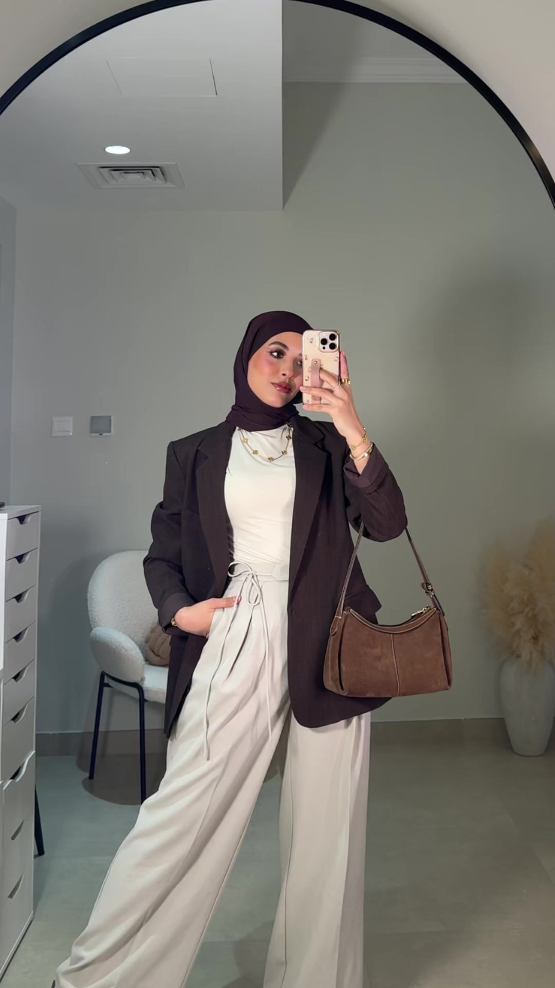 @Hajarbk