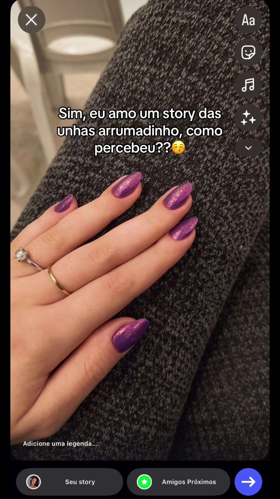 @Lara