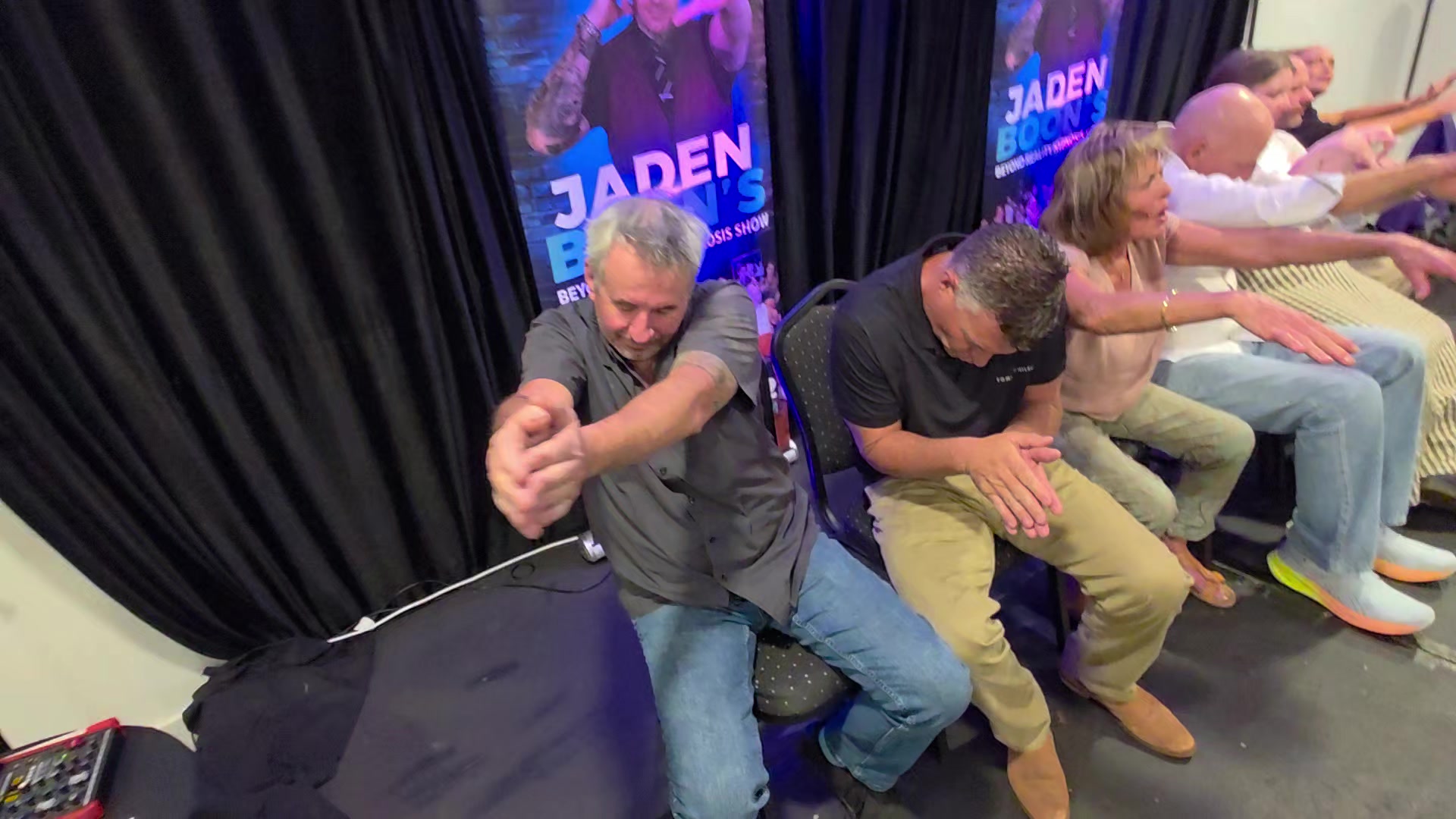 @Hypnotist Jaden Boon