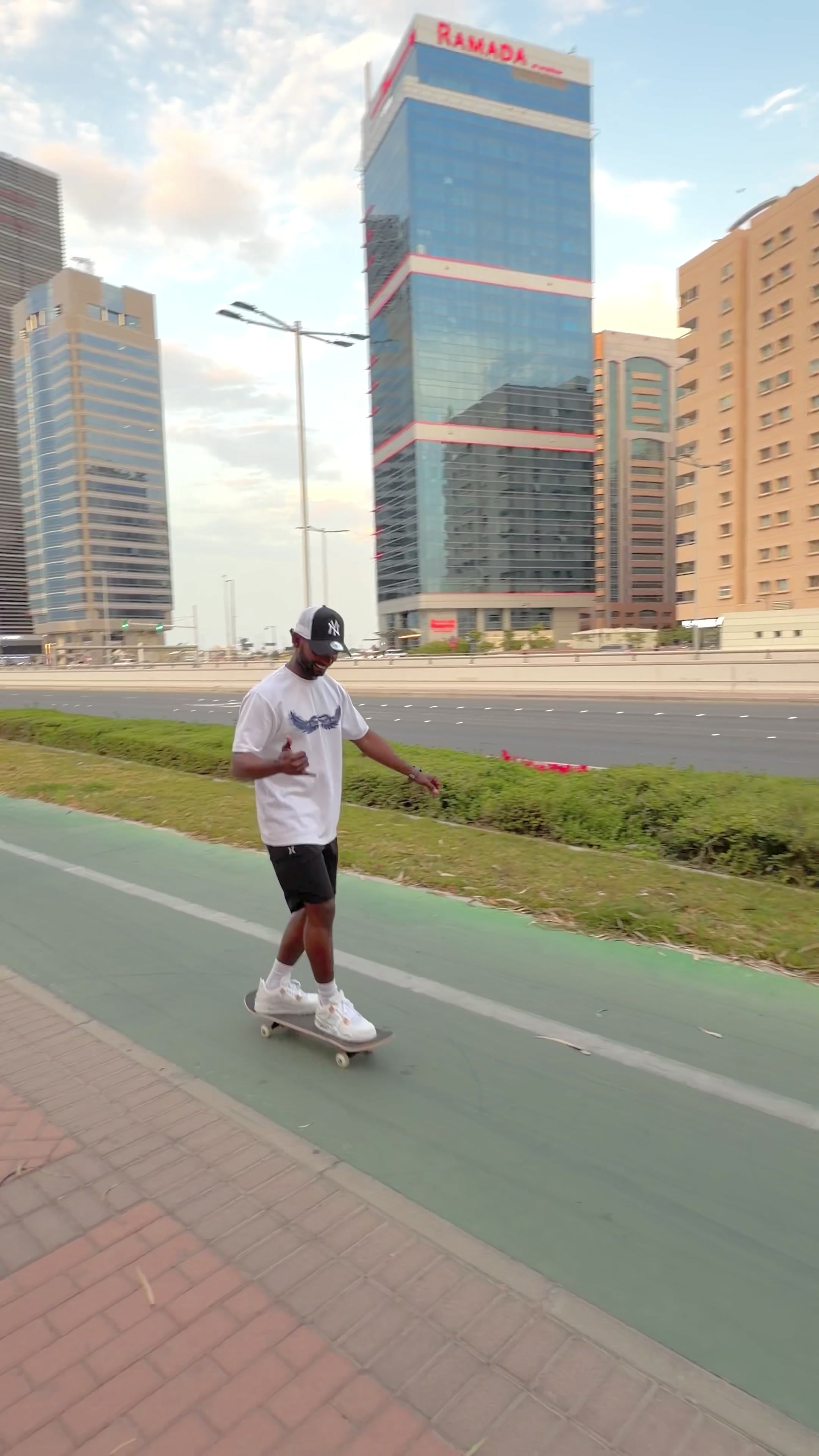 @Praveen_De Silva_🇦🇪