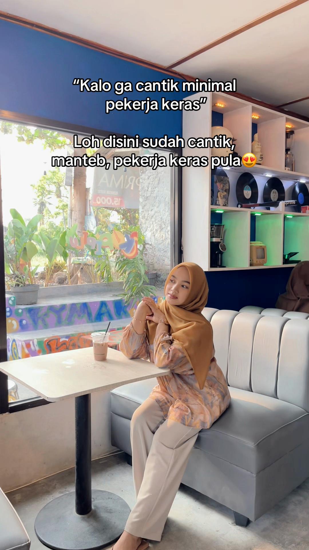 @Buaufaaaaaෆ˚