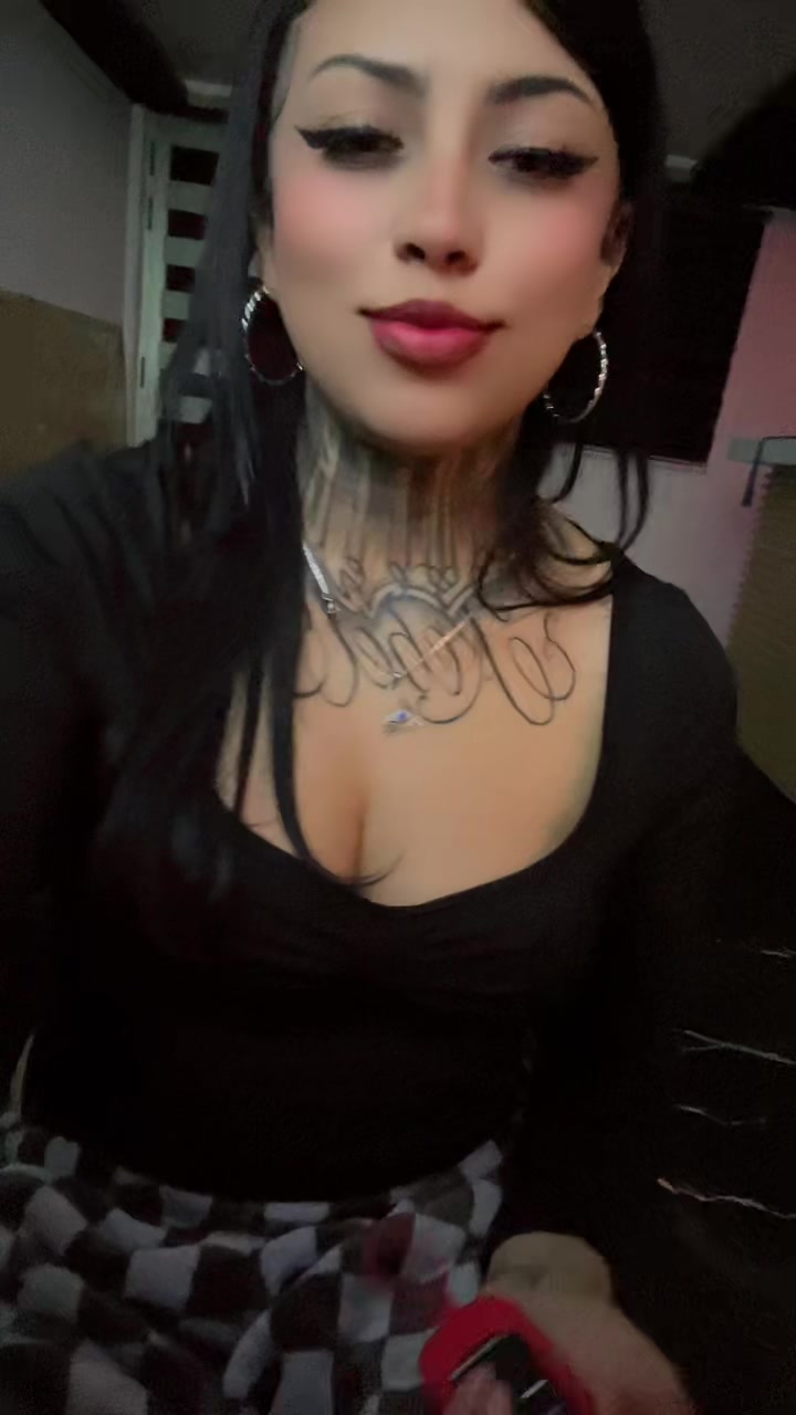 @Sharon 🖤