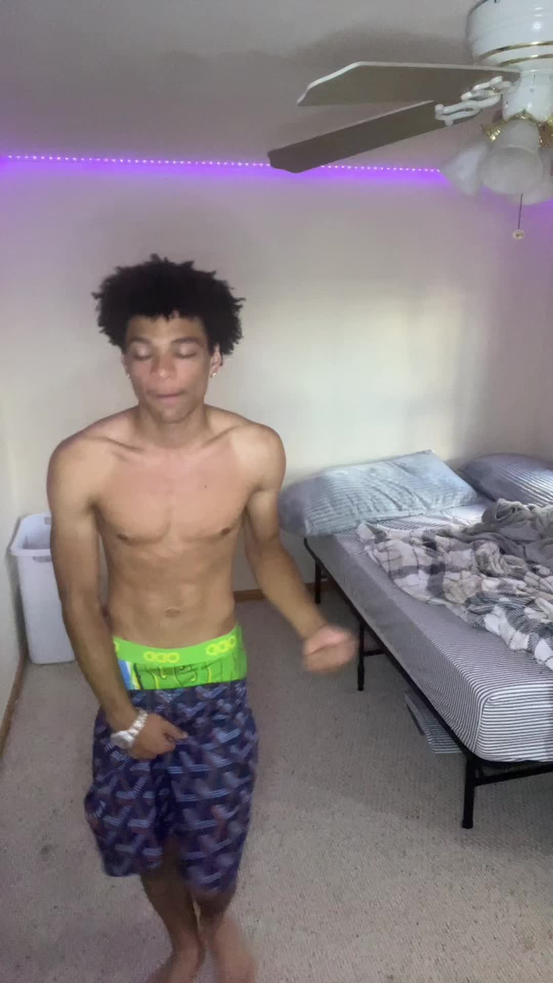 @Decklol