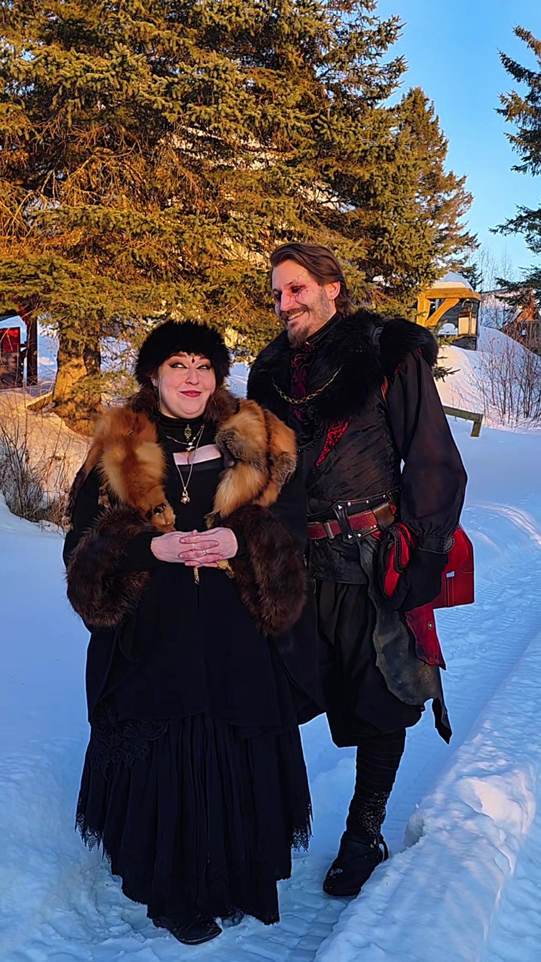 @LarpCouple