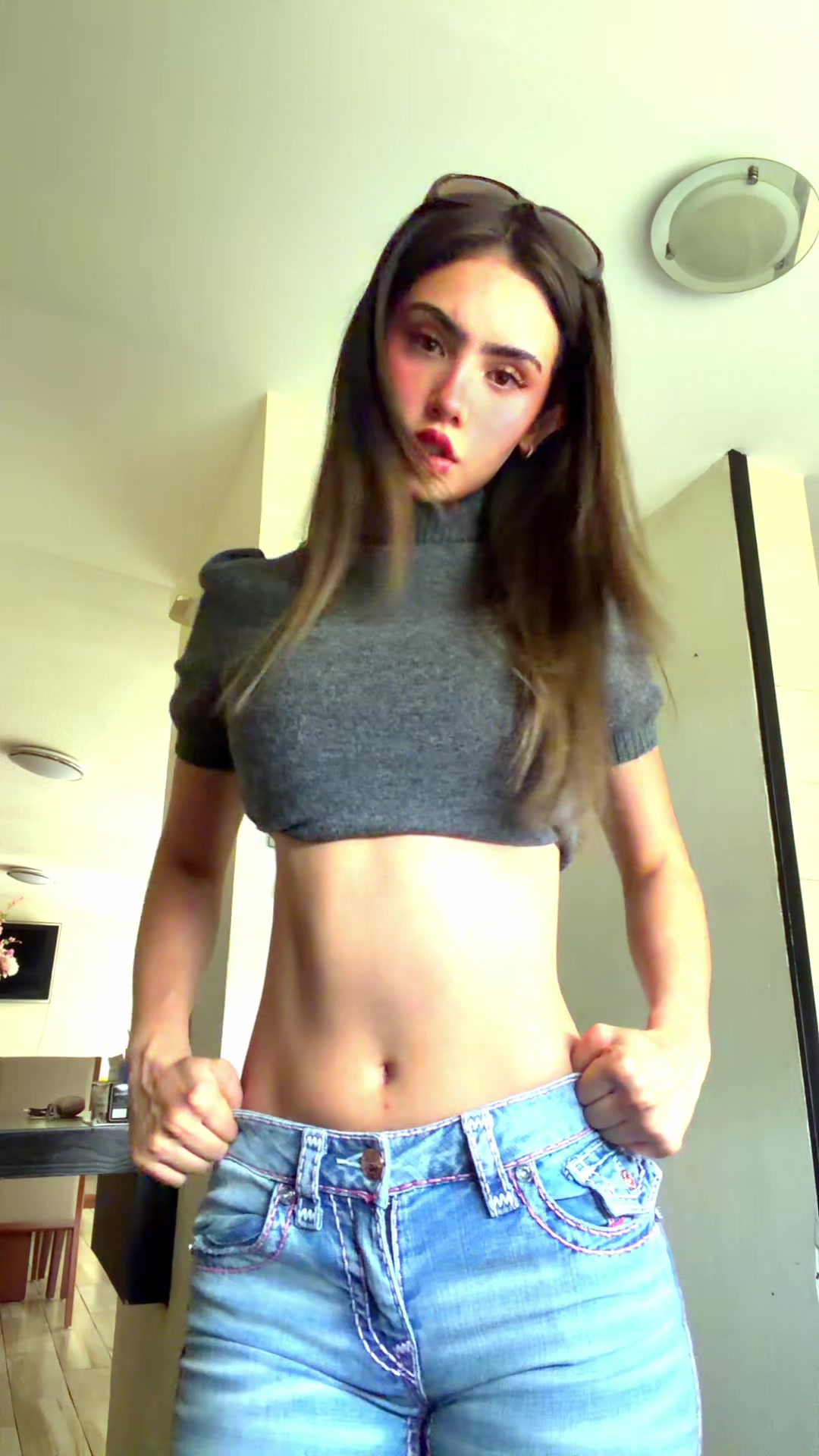 @Gabriela