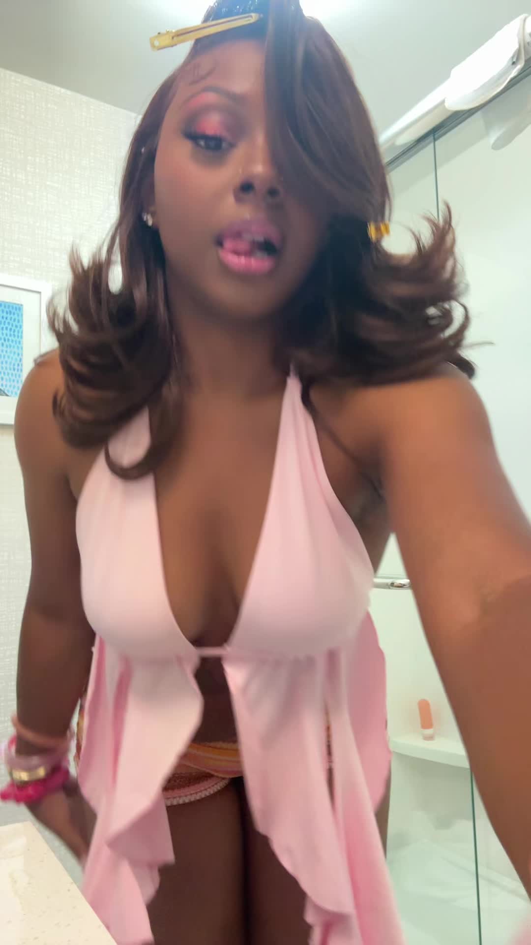 @Kaylerzz