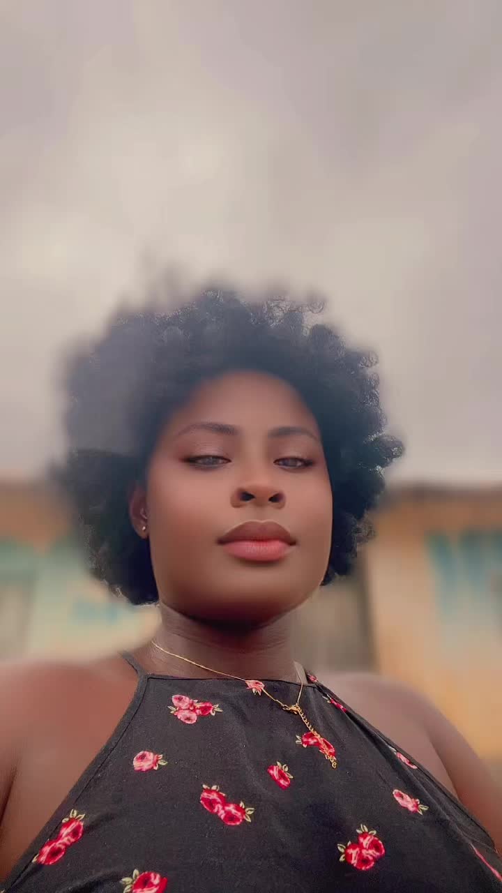 @Efya 🇨🇮Fila 🇬🇭❤️🙈