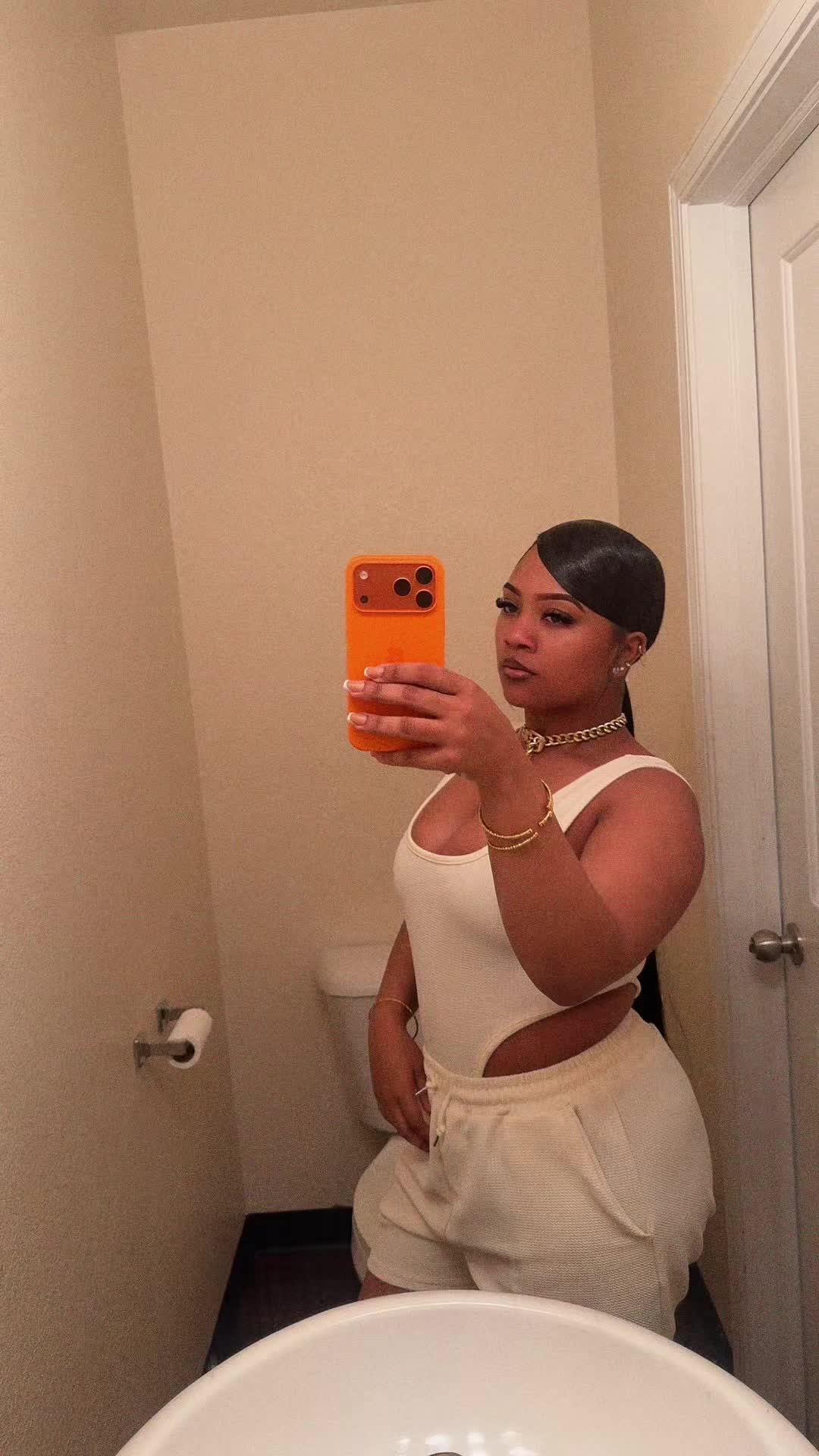 @imjusta5stargirl