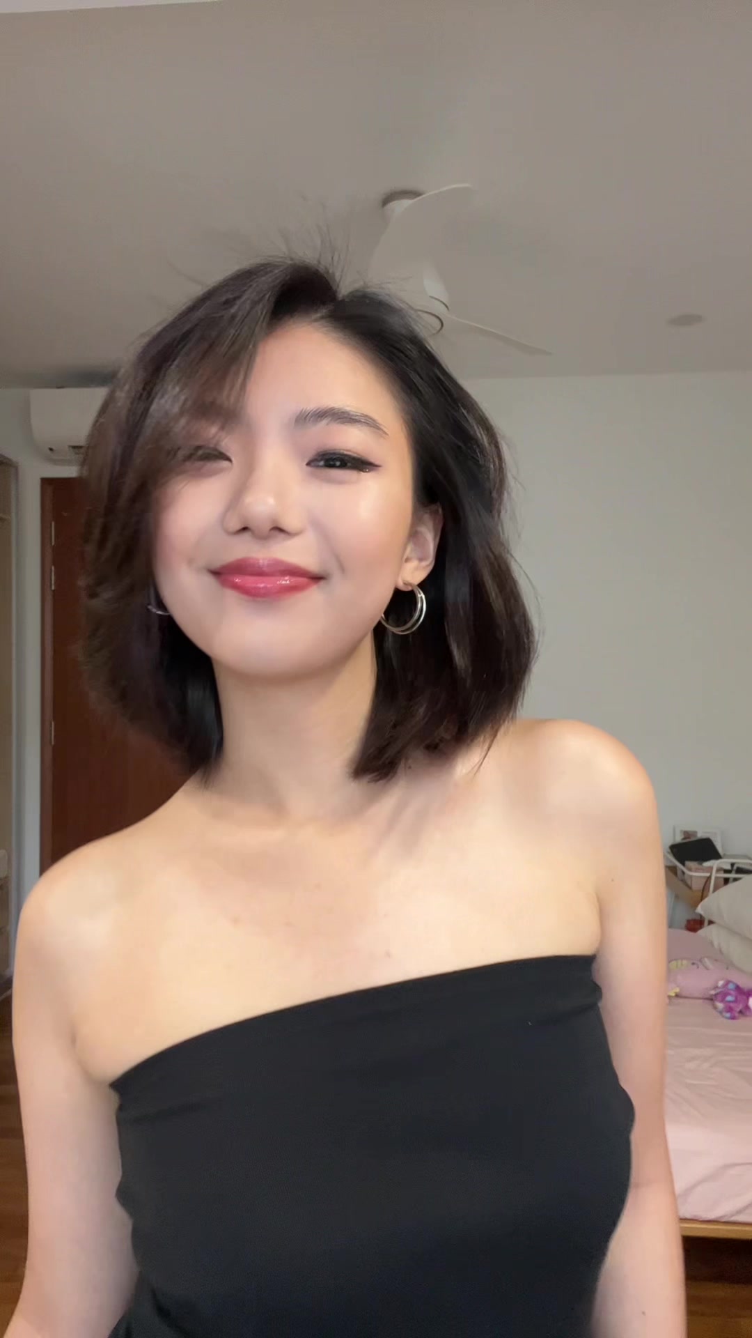 @noimtessa