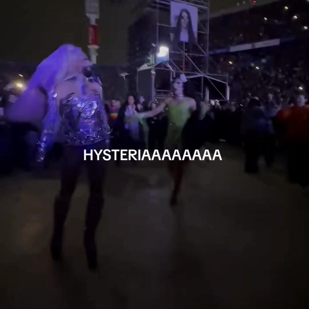 @slaaybee