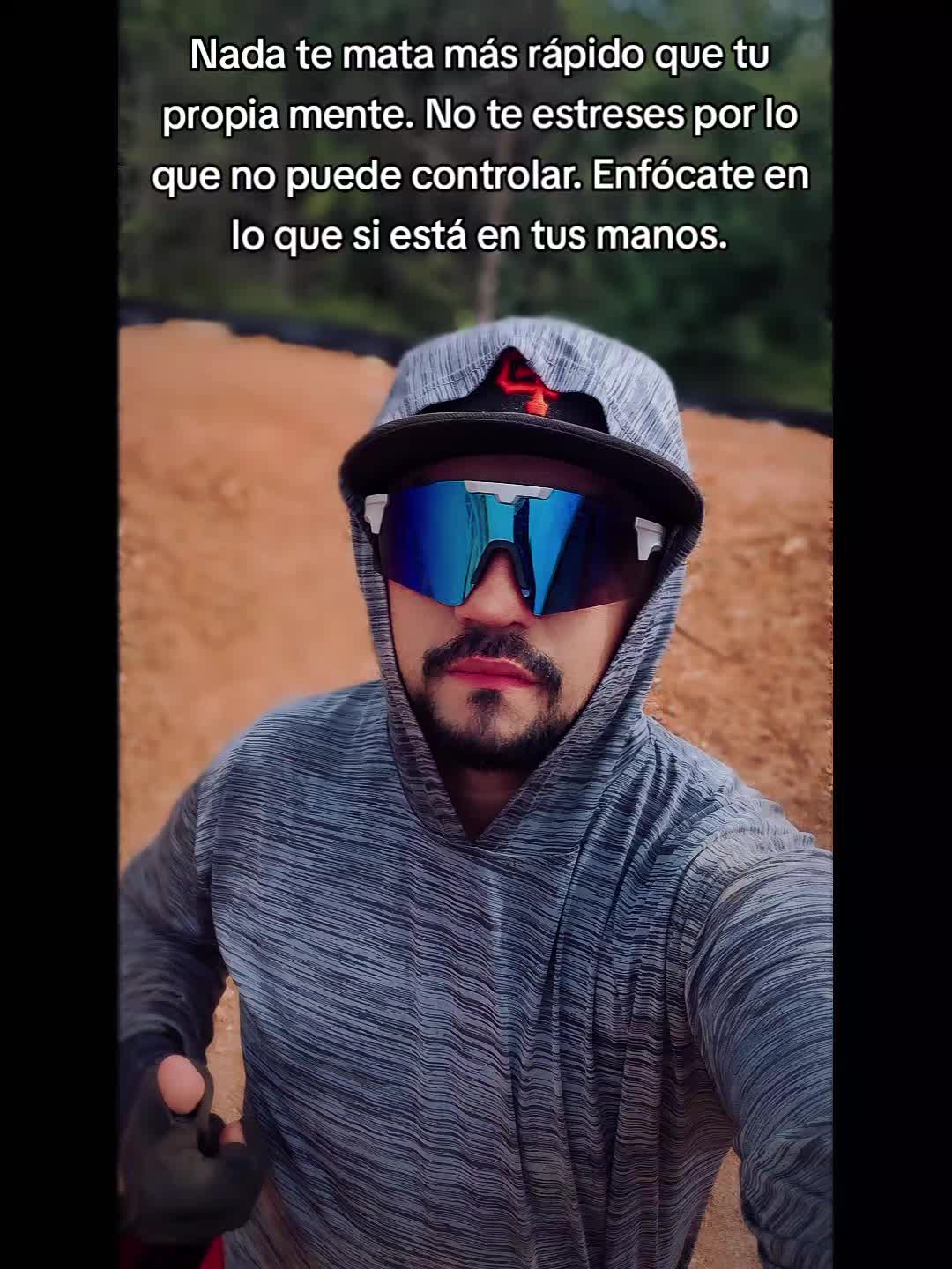 @👽  J.L  👽