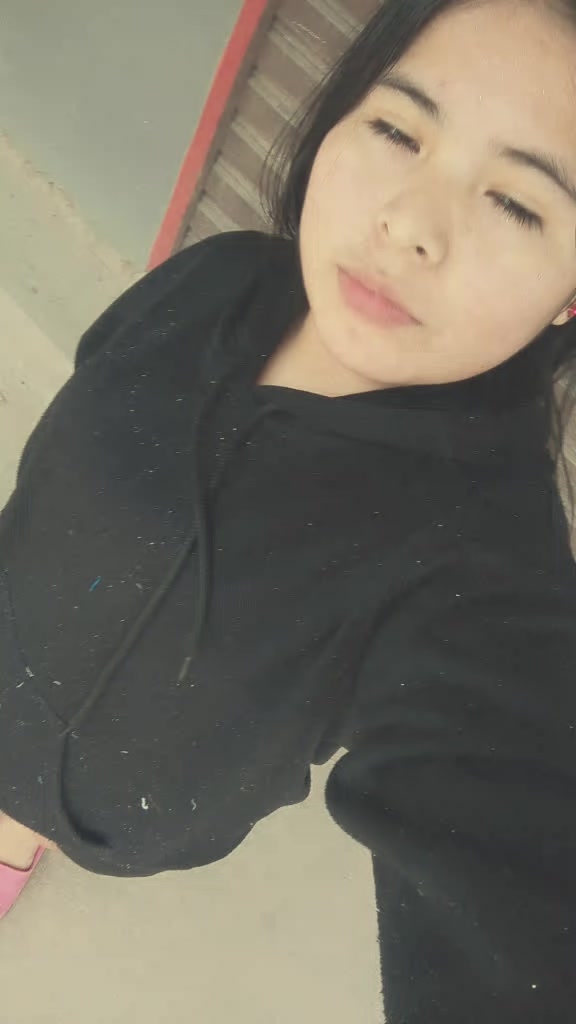@Eli..🍒💫