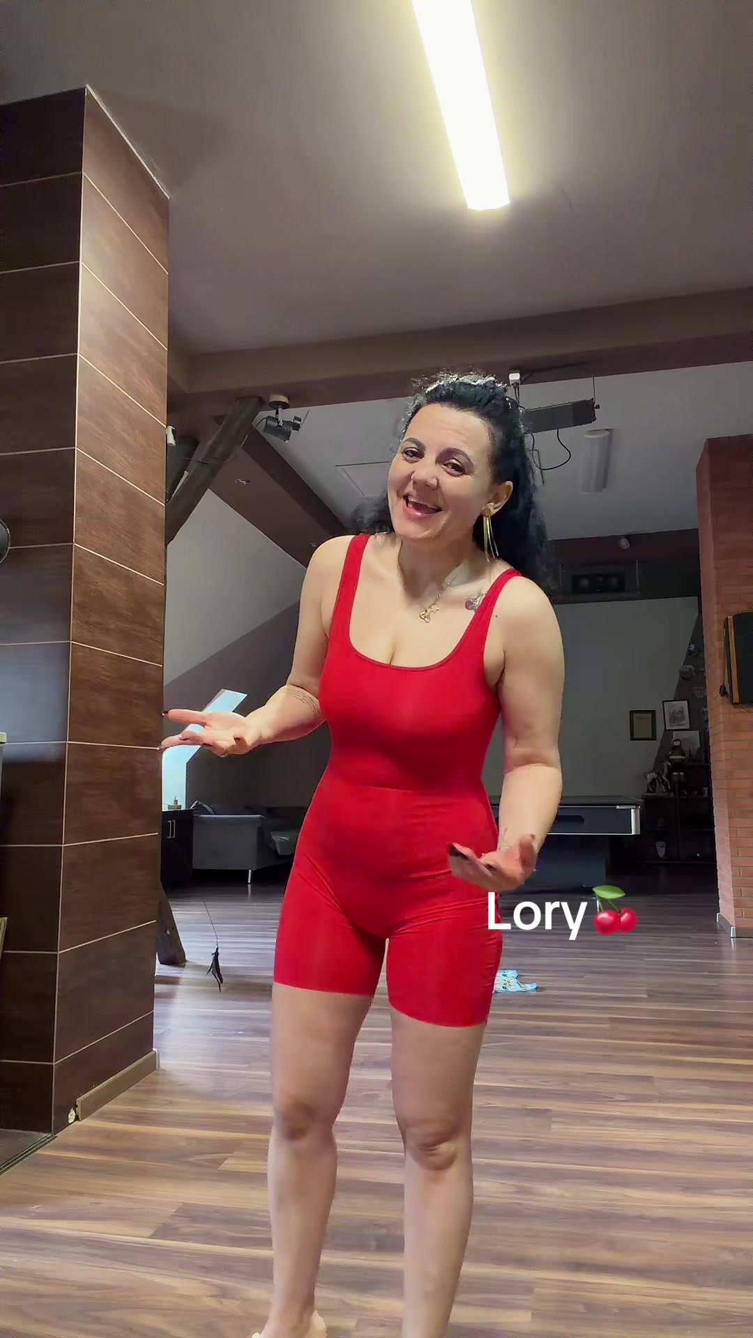 @justsellory
