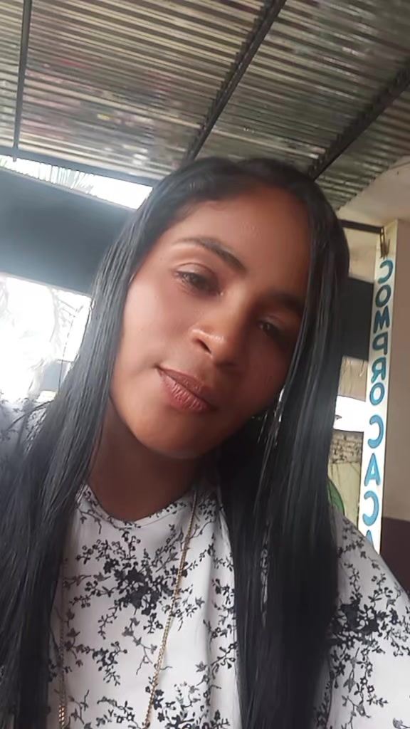@María Castro ๐๐๐๐