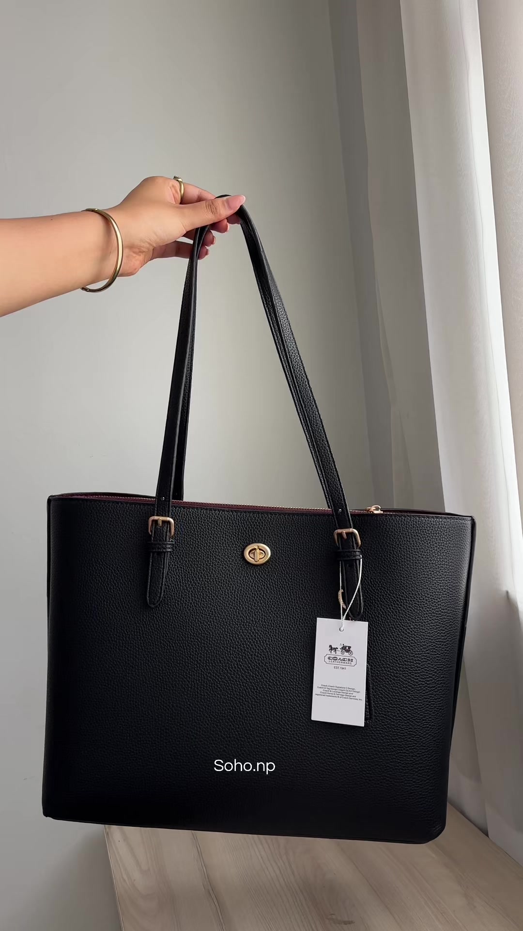 @Zurifemme Bags