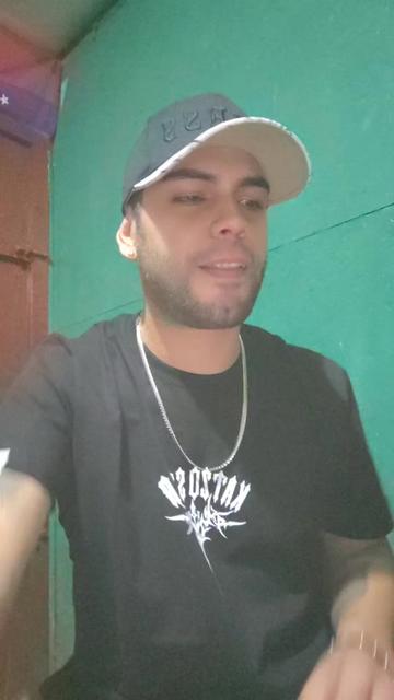 @Luis Arenas🥃