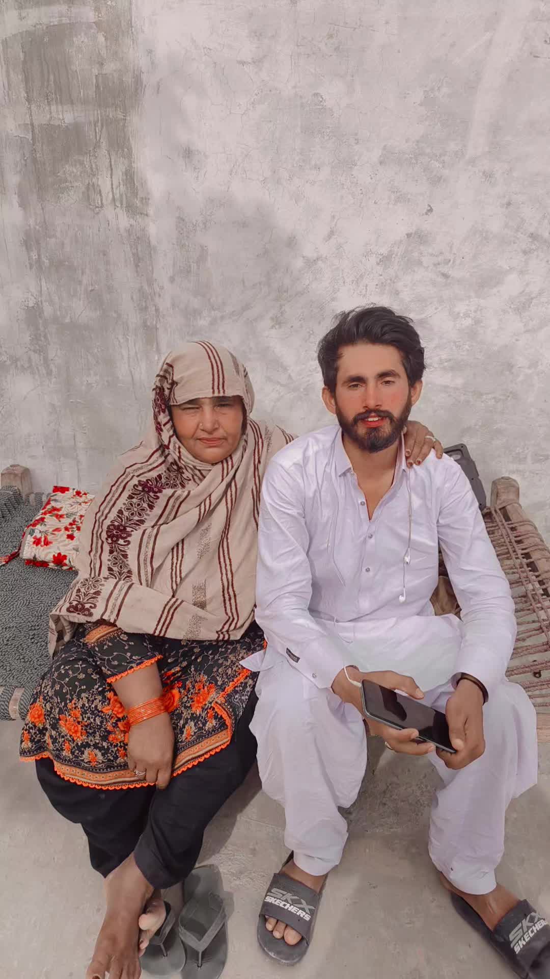 @꧁༒ منڈا گجرا دا حاصل پور آلہ༒꧂
