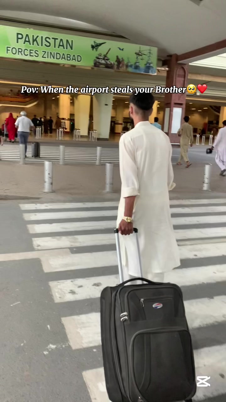 @Malaika Khan🚩
