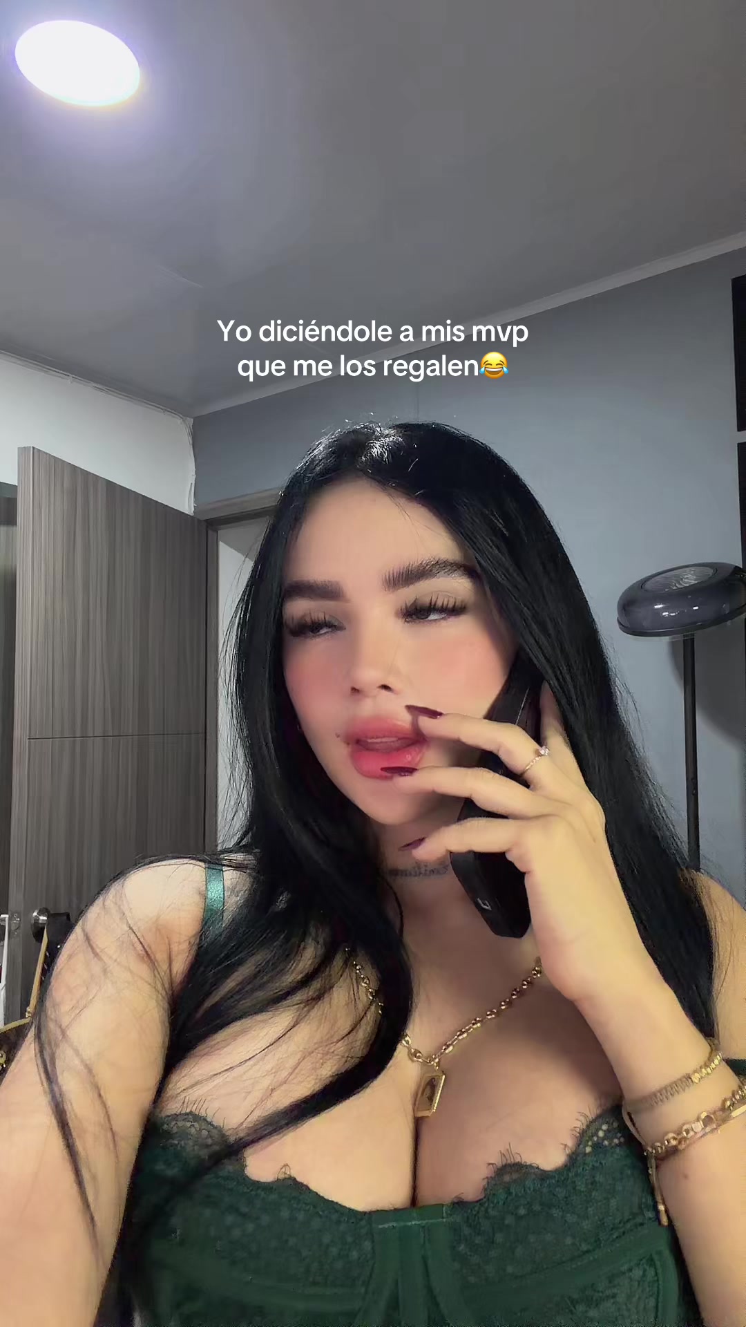 @Emily Ferrer😻🚀