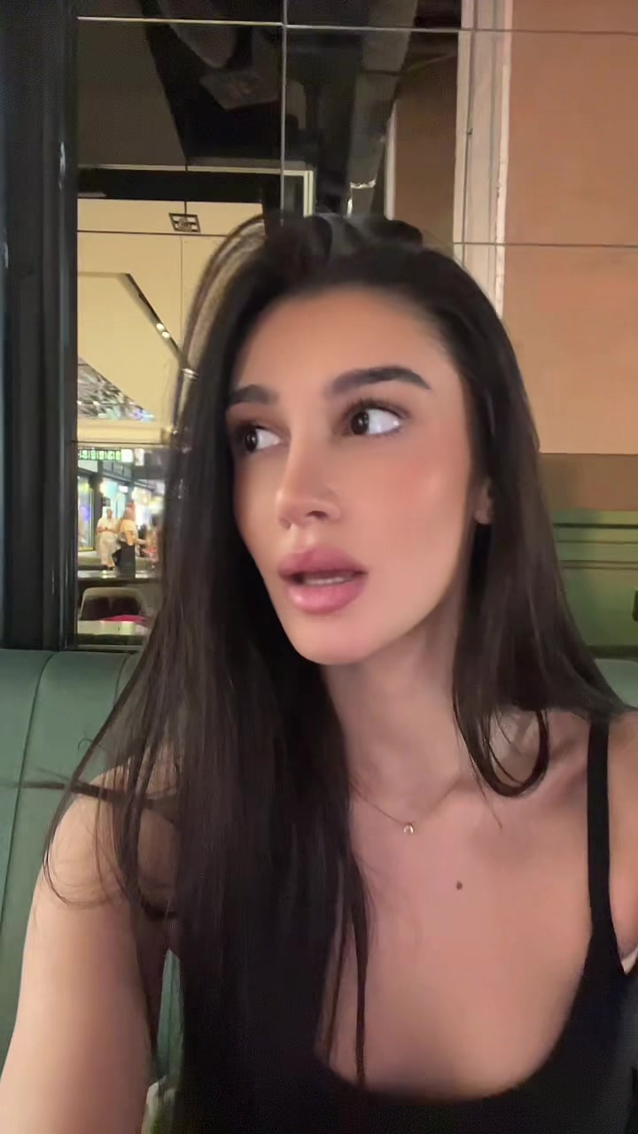 @𝓘