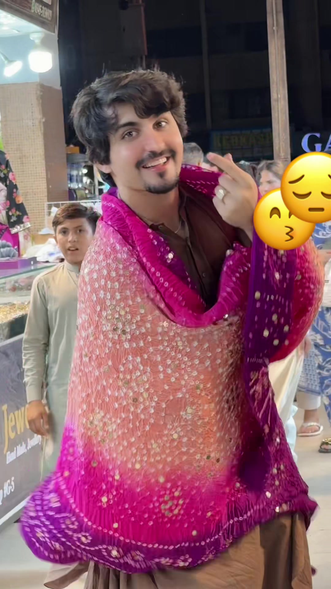 @Aziz khan. KW