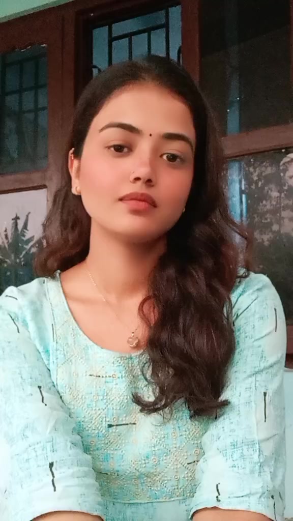 @Ashika🖤