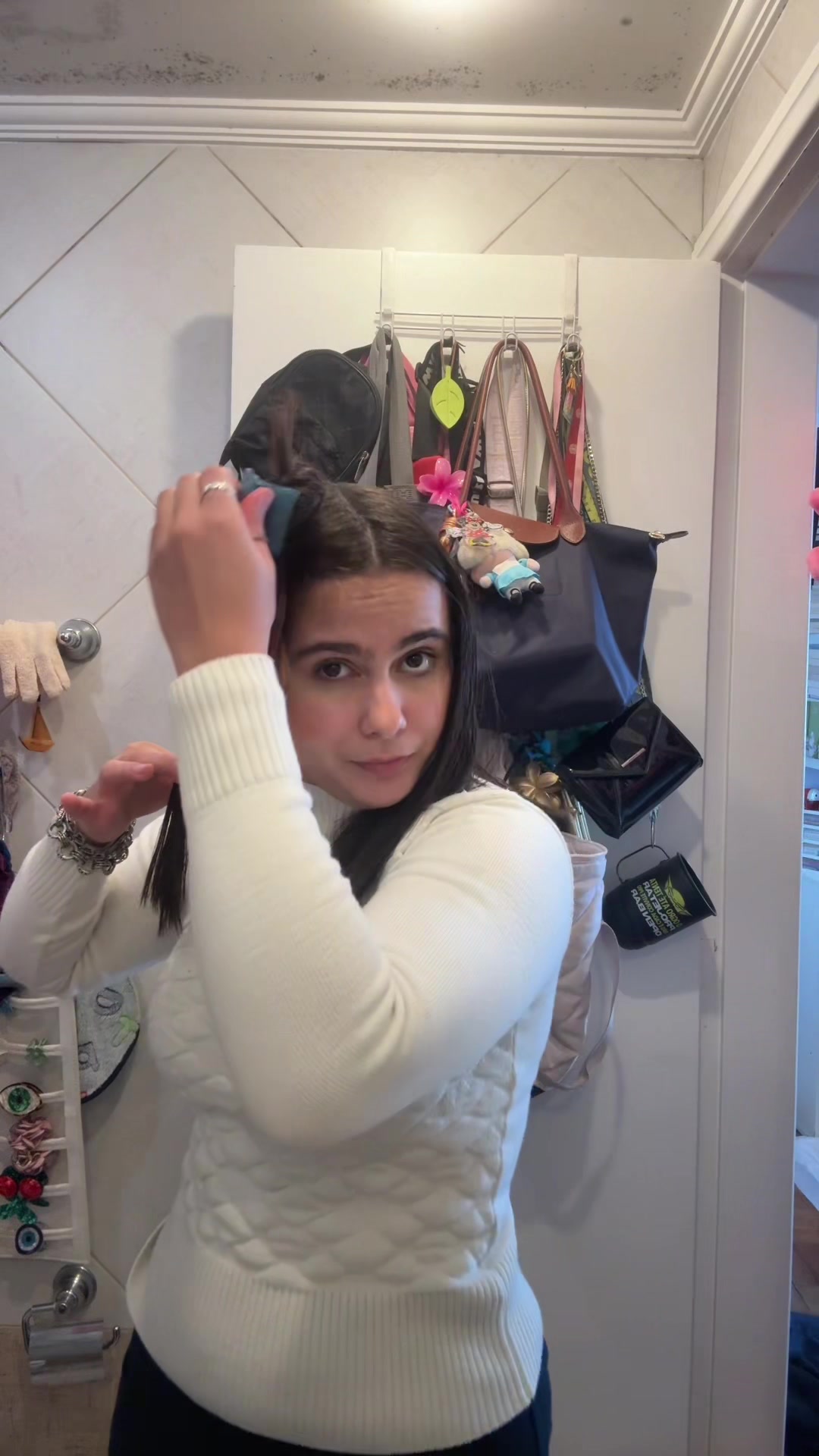 @gabriela