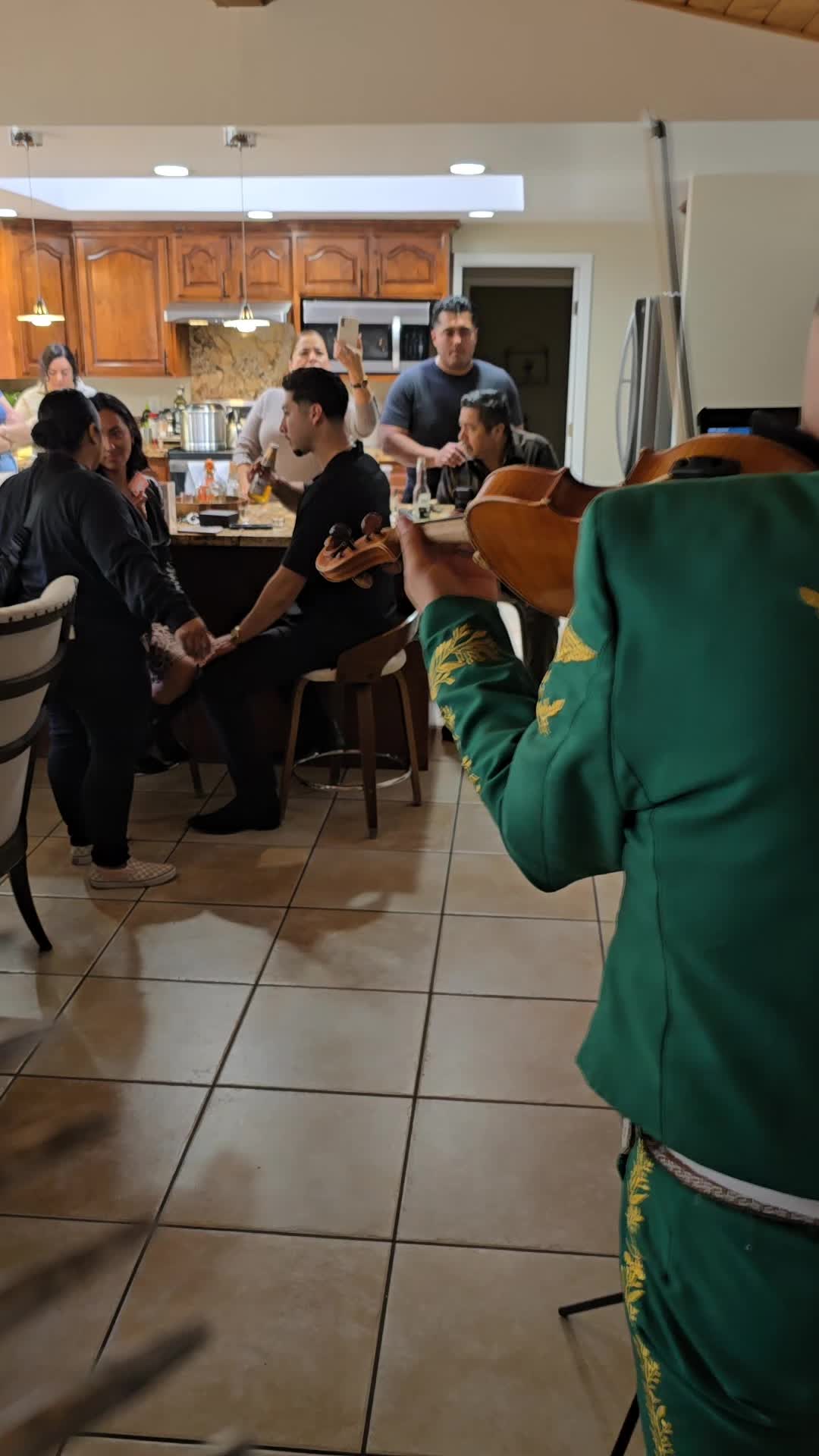 @Mariachi Trio Generación