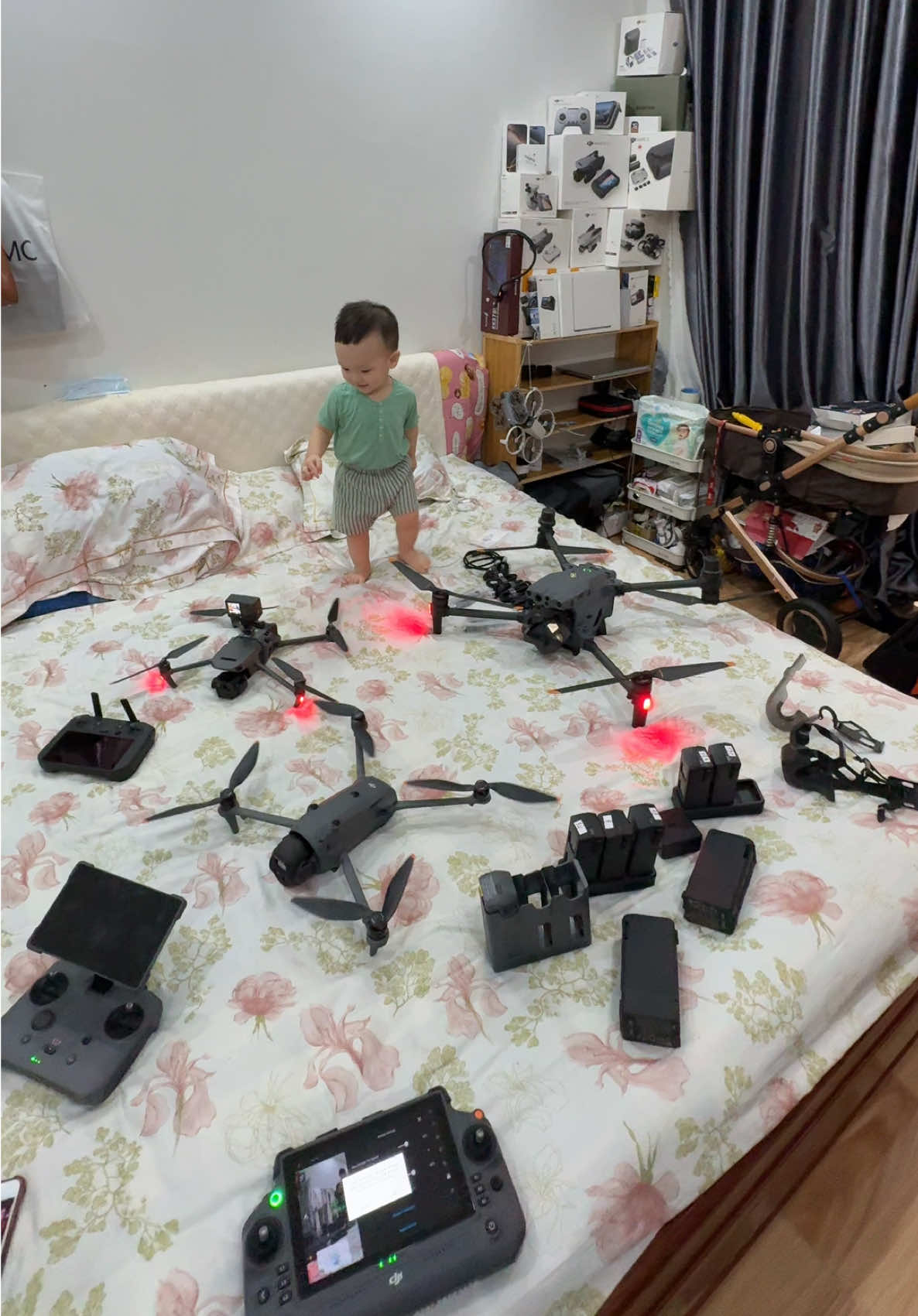 @Th&agrave;nh Đạt Flycam