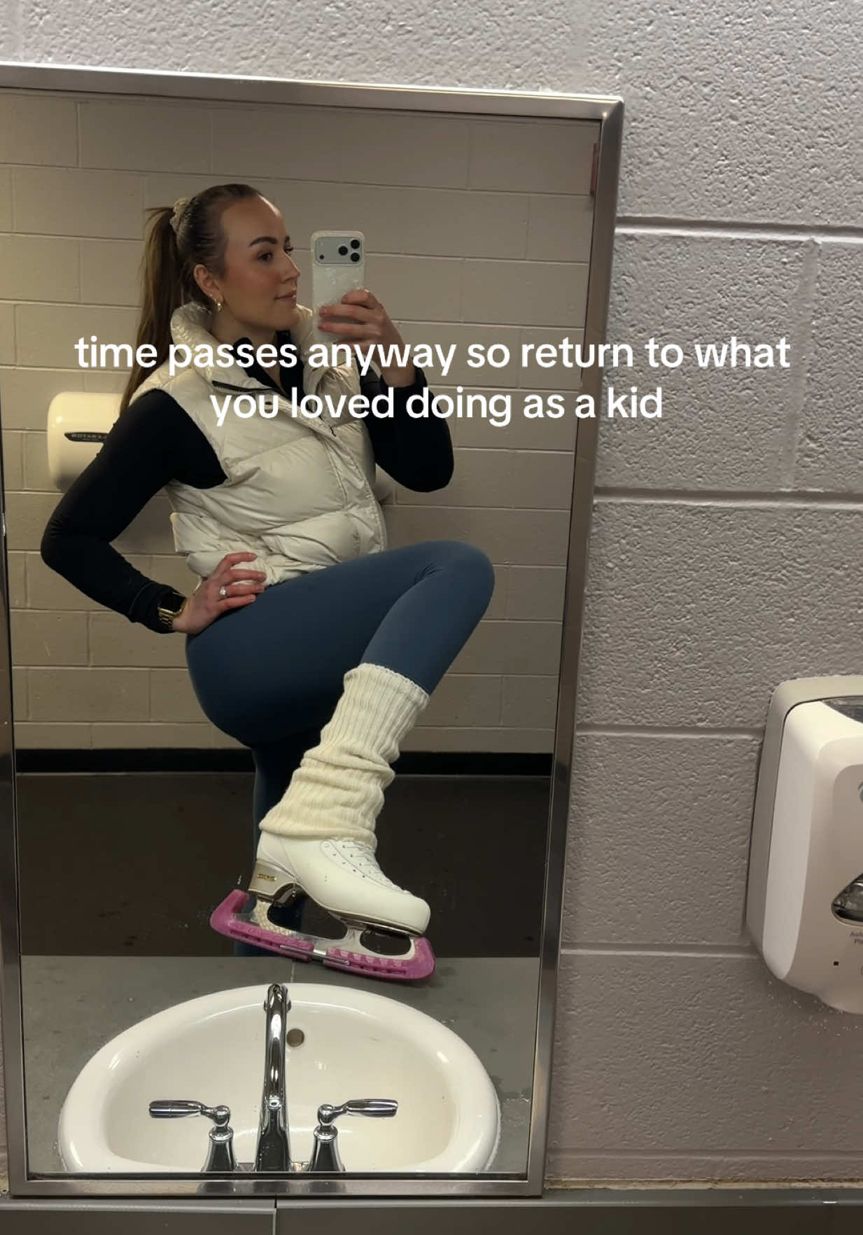 @VICTORIA